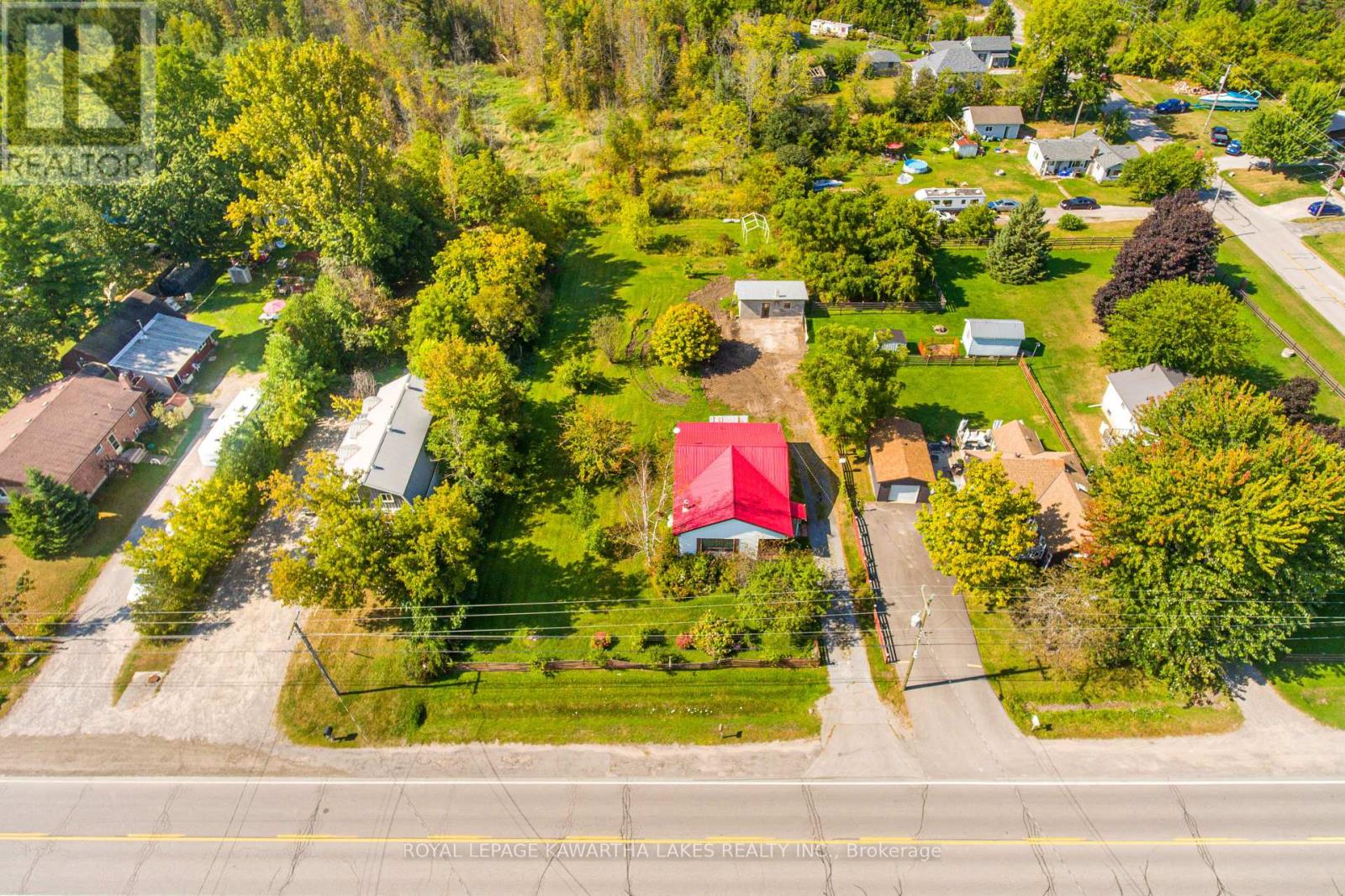 31528 Lake Ridge Road, Georgina, Ontario  L0E 1N0 - Photo 5 - N9363852