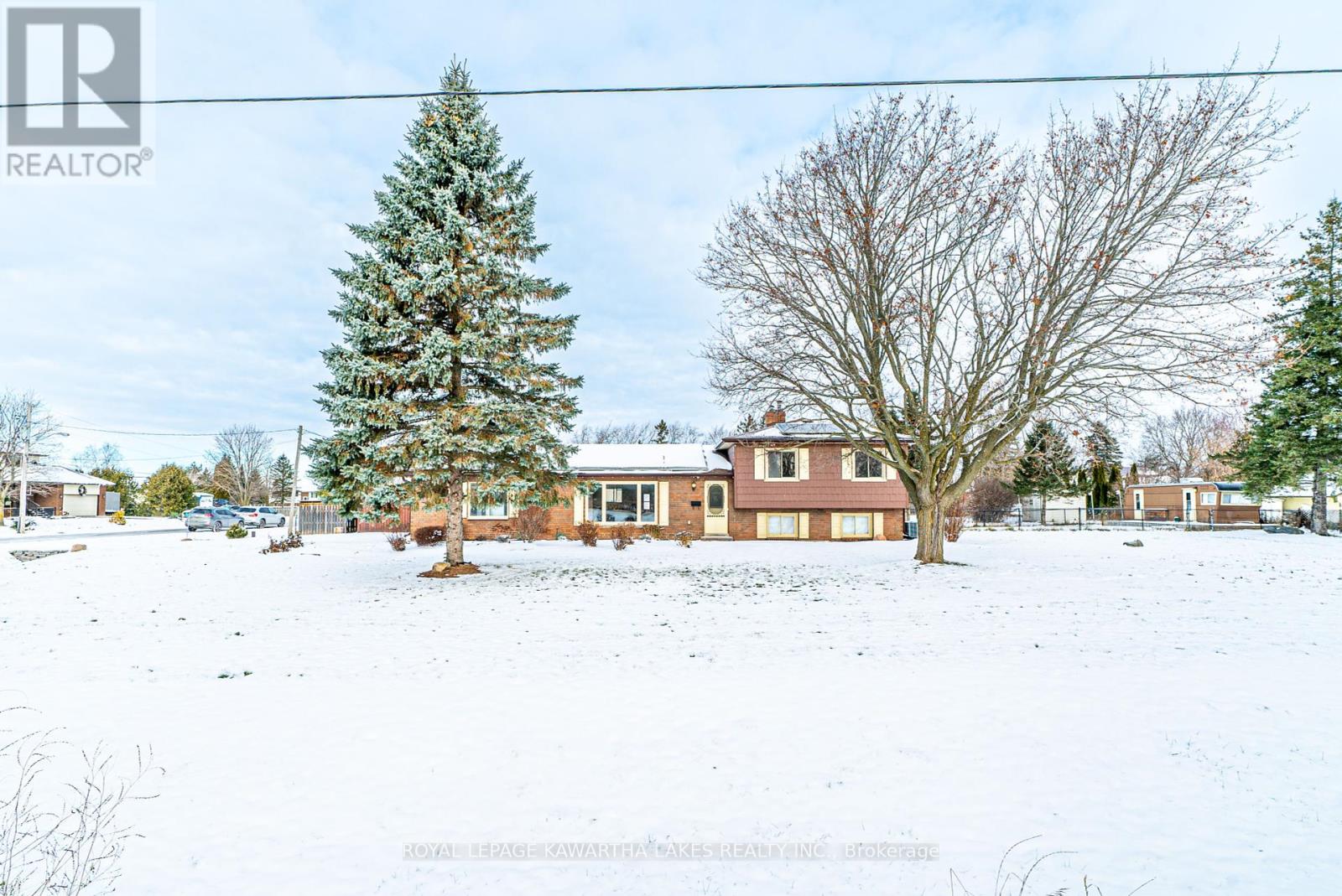 2 Maxwell Street, Kawartha Lakes, Ontario  K0M 1L0 - Photo 1 - X11880988