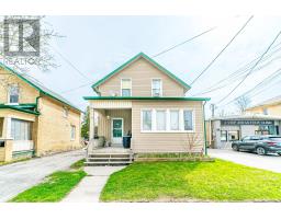 86 LINDSAY STREET S, Kawartha Lakes, Ontario