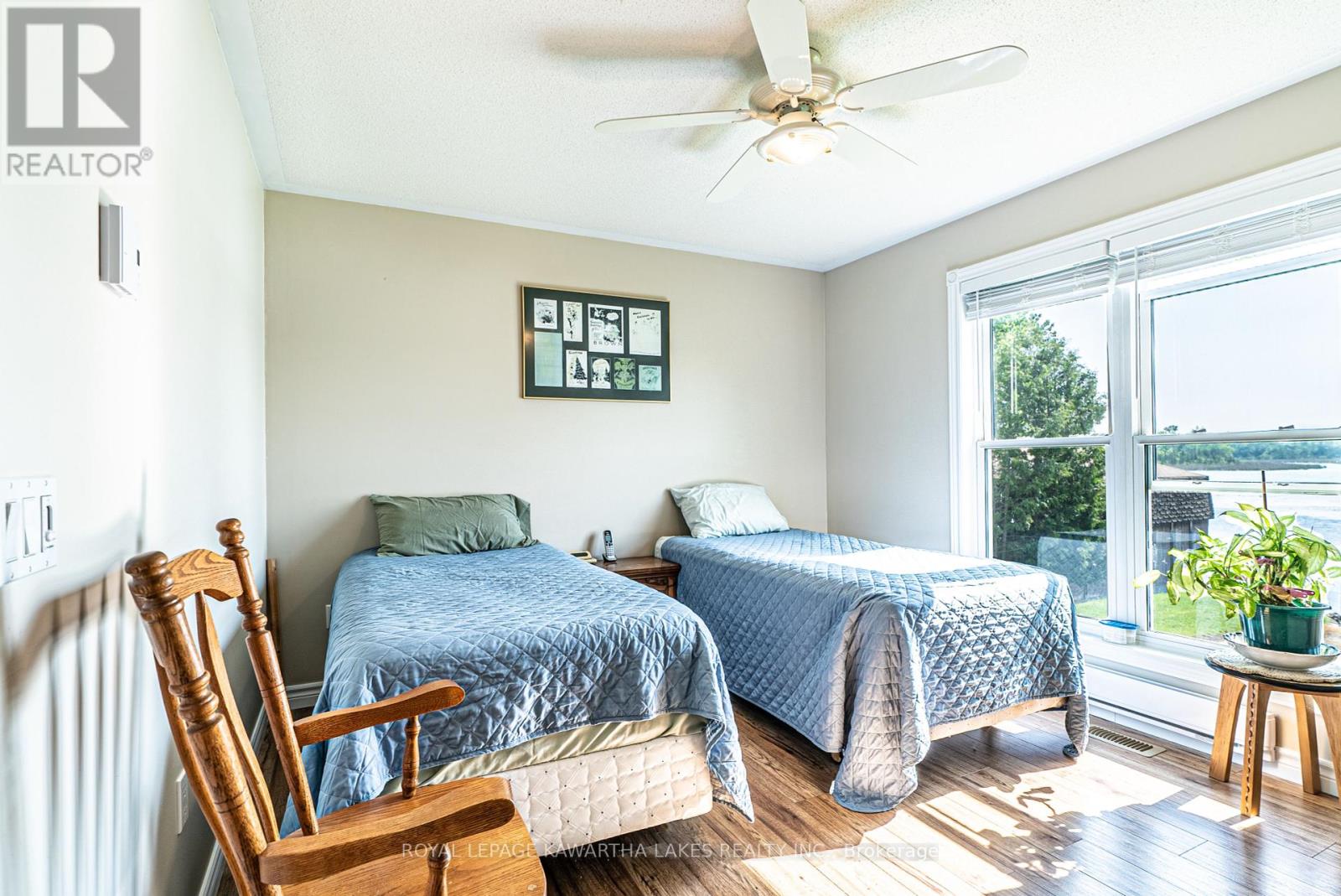 36 Riverside Drive, Kawartha Lakes, Ontario  K9V 4R2 - Photo 18 - X12143777