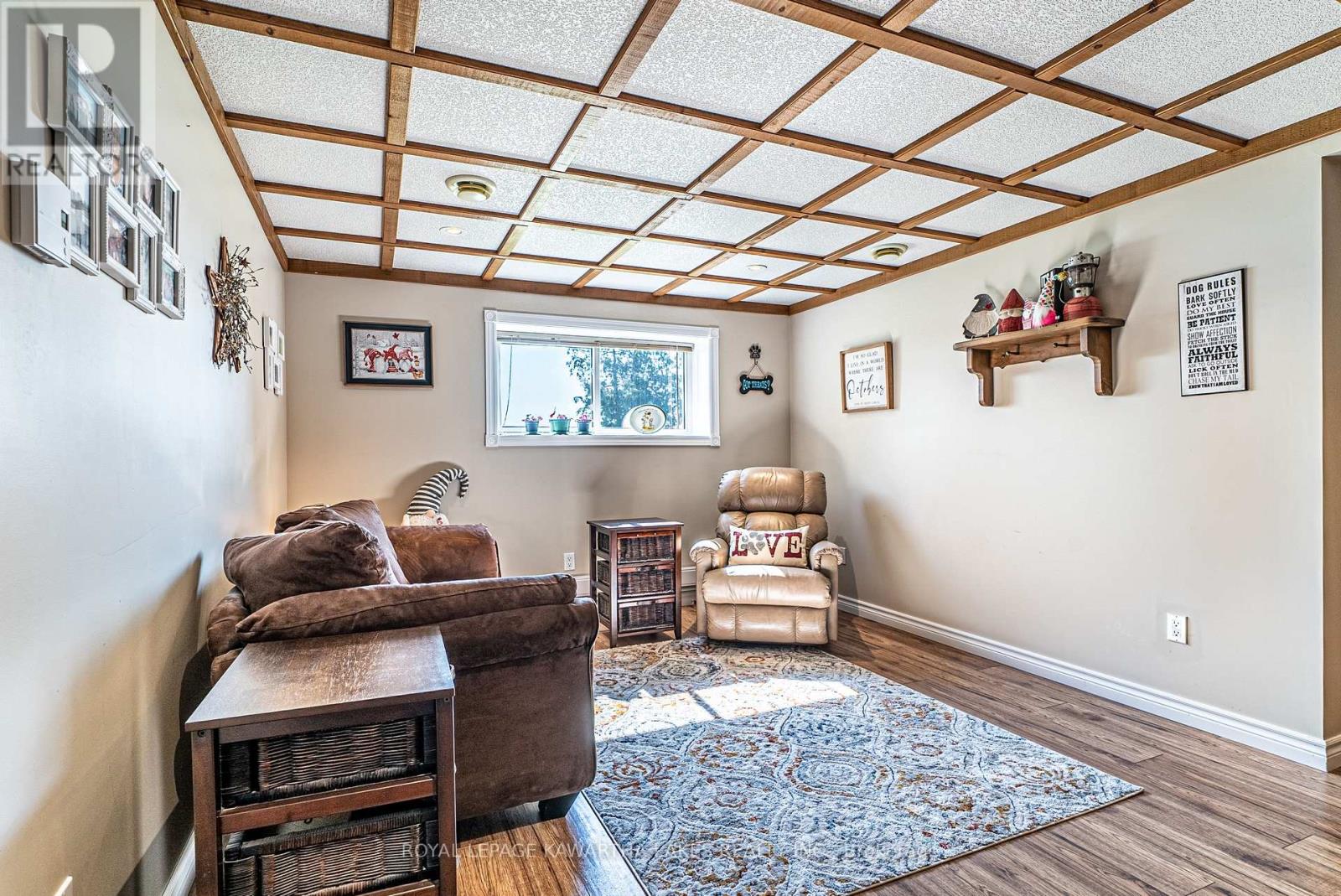 36 Riverside Drive, Kawartha Lakes, Ontario  K9V 4R2 - Photo 25 - X12143777