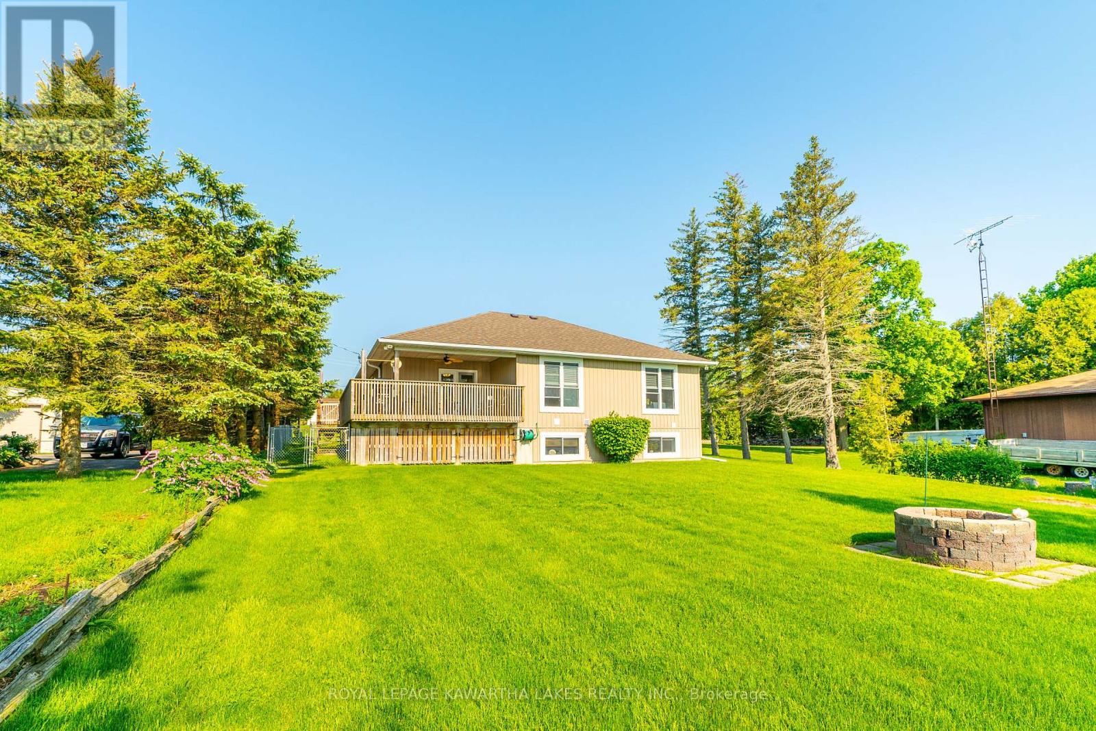 36 Riverside Drive, Kawartha Lakes, Ontario  K9V 4R2 - Photo 35 - X12143777