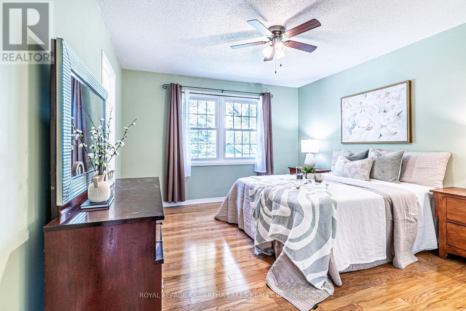 83 Lori Boulevard, Kawartha Lakes, Ontario  K9V 6V7 - Photo 10 - X12147974
