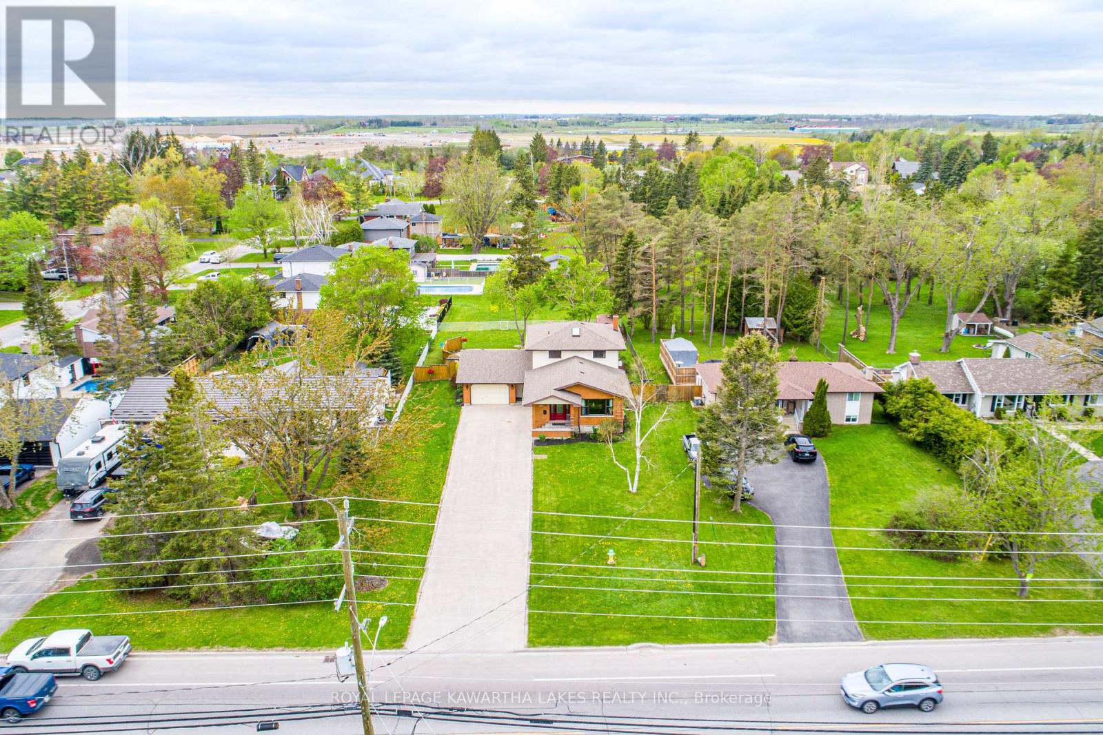 197 Angeline Street N, Kawartha Lakes, Ontario  K9V 4Y5 - Photo 3 - X12151407