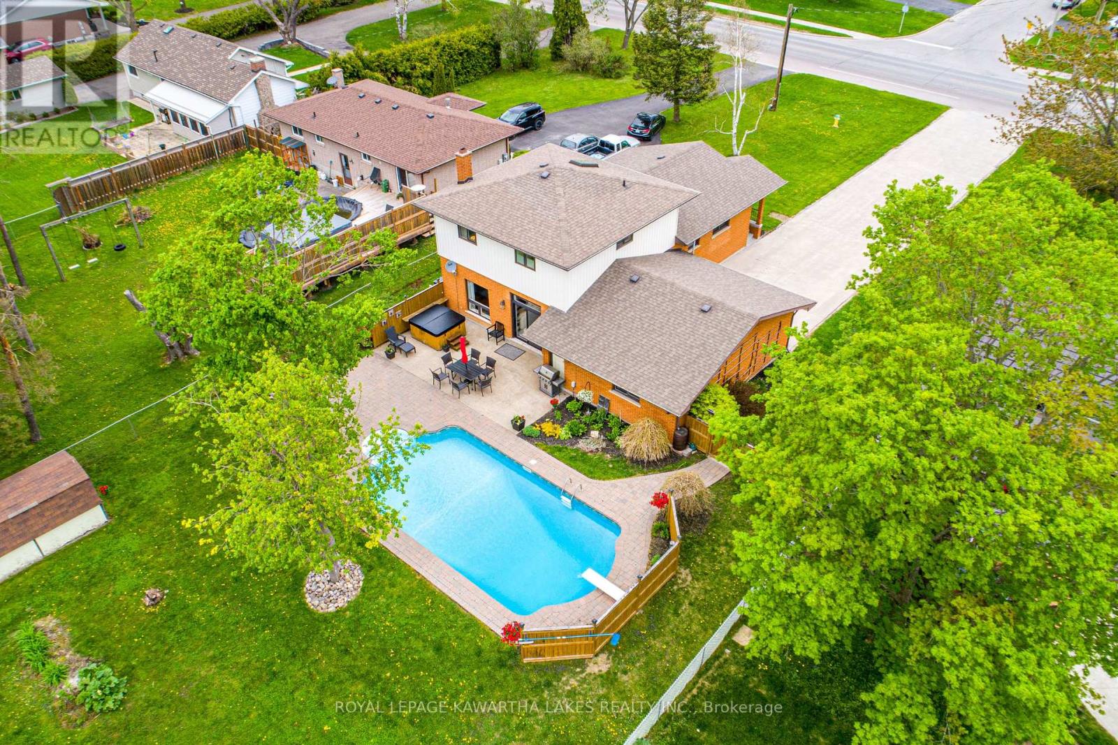 197 Angeline Street N, Kawartha Lakes, Ontario  K9V 4Y5 - Photo 38 - X12151407