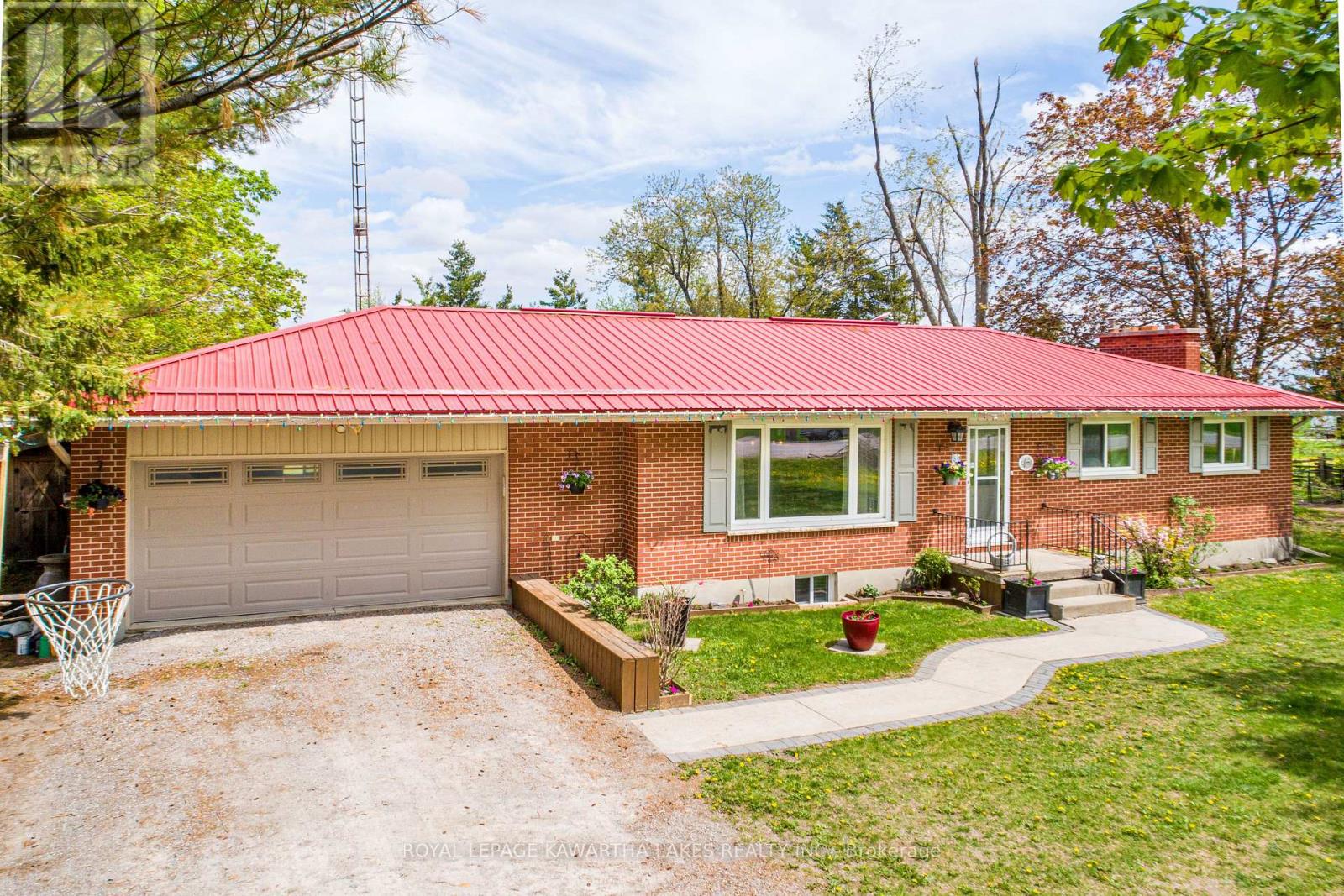 1372 Elm Tree Road, Kawartha Lakes, Ontario  K9V 4R2 - Photo 6 - X12153930