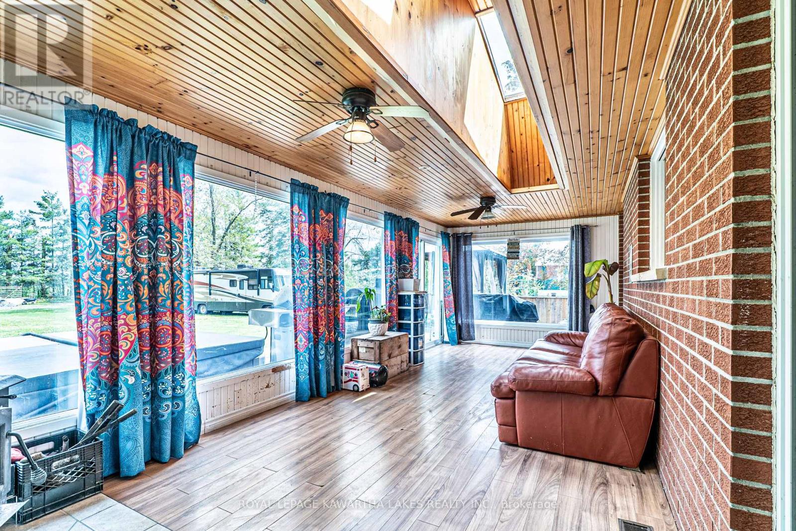 1372 Elm Tree Road, Kawartha Lakes, Ontario  K9V 4R2 - Photo 9 - X12153930
