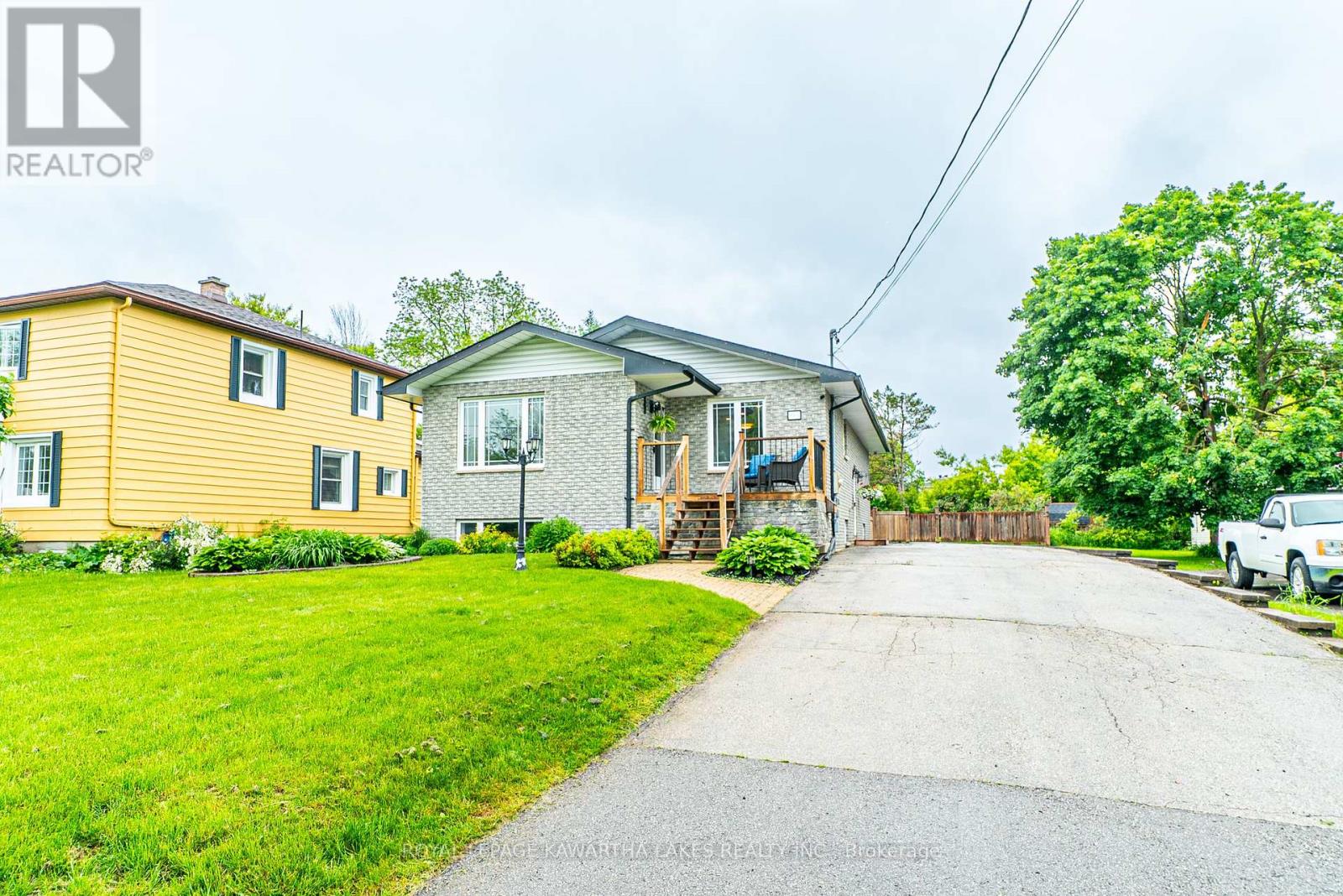 50.5 George Street E, Kawartha Lakes, Ontario  K9V 1W5 - Photo 4 - X12201791