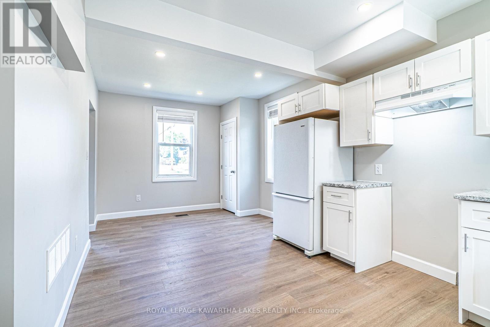 50 St Patrick Street, Kawartha Lakes, Ontario  K9V 1R3 - Photo 10 - X12291245