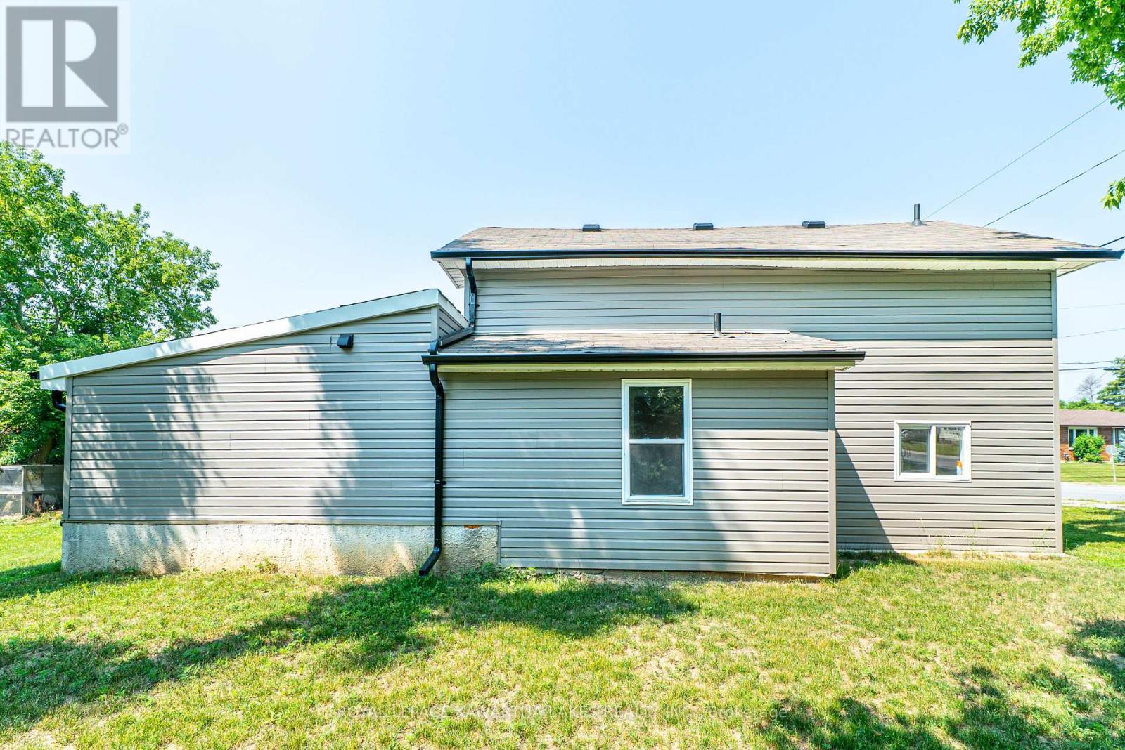 50 St Patrick Street, Kawartha Lakes, Ontario  K9V 1R3 - Photo 26 - X12291245