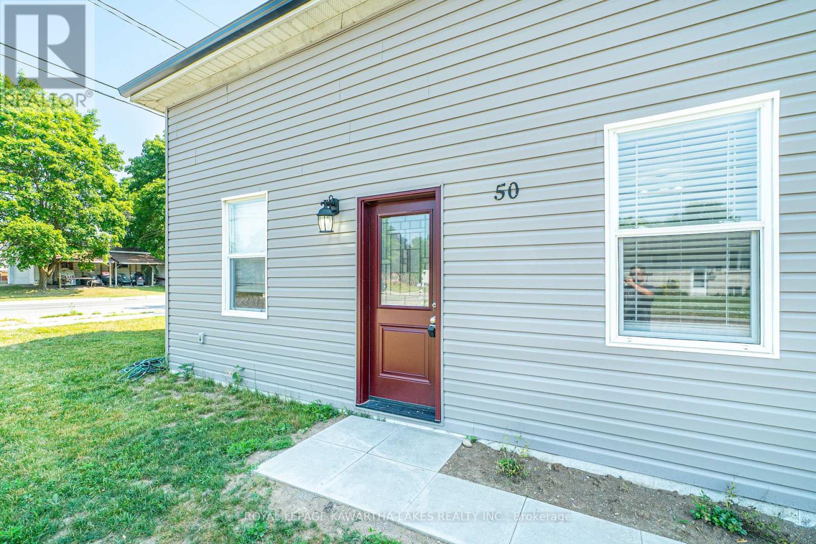 50 St Patrick Street, Kawartha Lakes, Ontario  K9V 1R3 - Photo 6 - X12291245