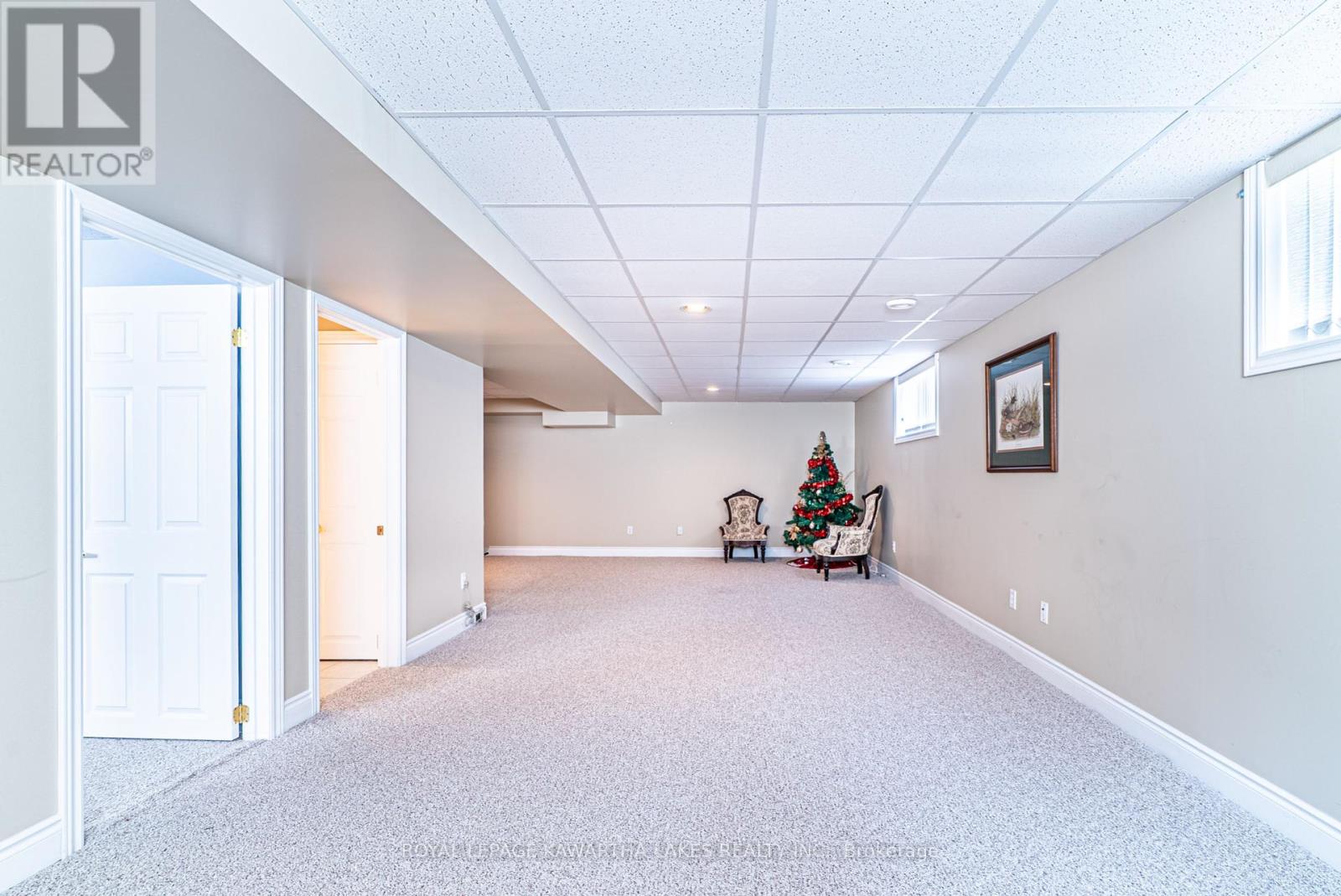 55 Eakins Court, Kawartha Lakes, Ontario  K9V 6J9 - Photo 27 - X12314738