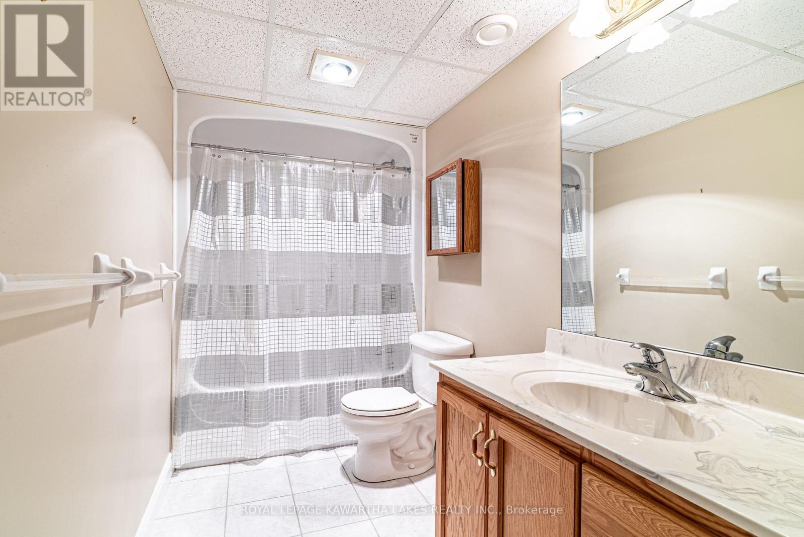 55 Eakins Court, Kawartha Lakes, Ontario  K9V 6J9 - Photo 31 - X12314738
