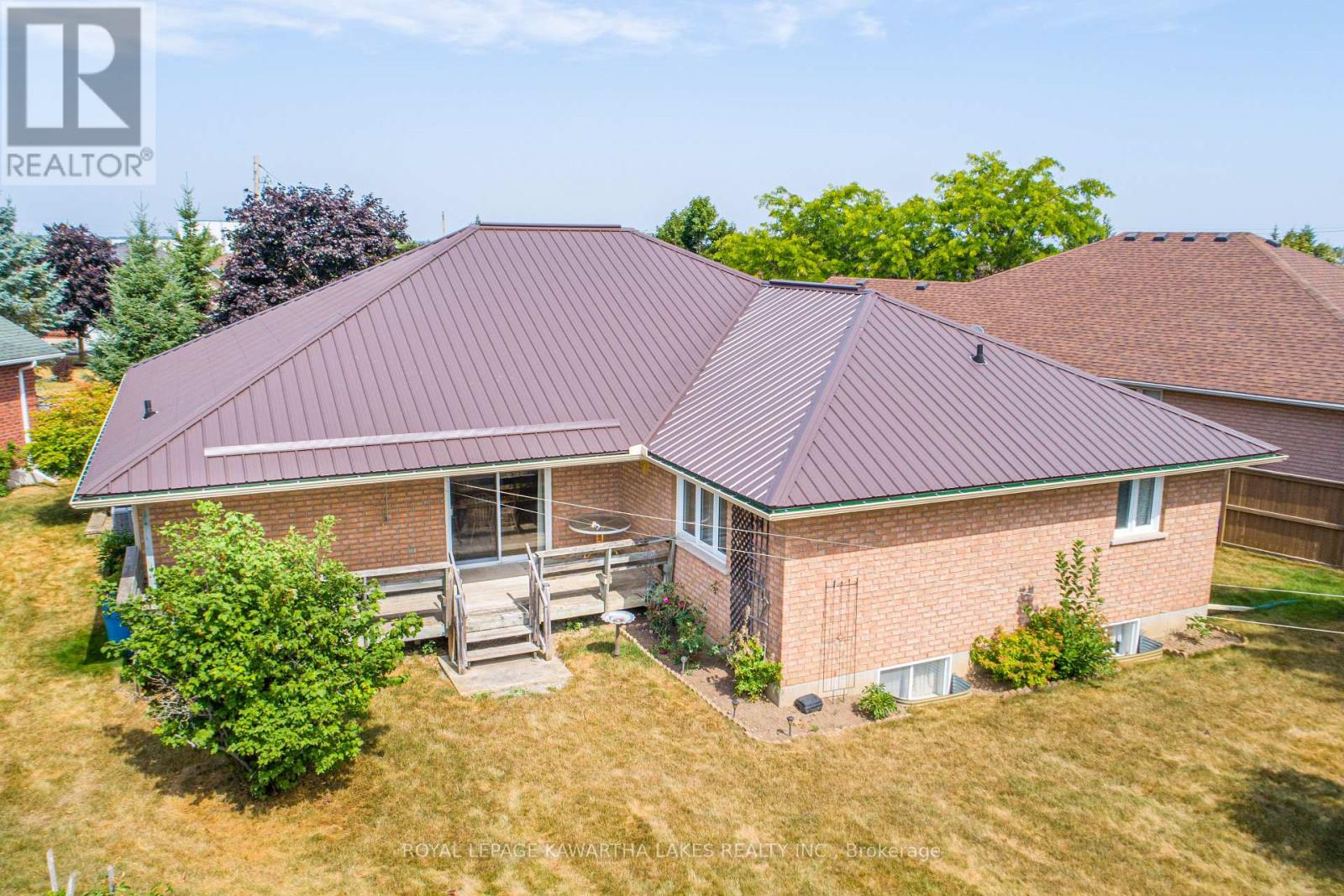 55 Eakins Court, Kawartha Lakes, Ontario  K9V 6J9 - Photo 36 - X12314738