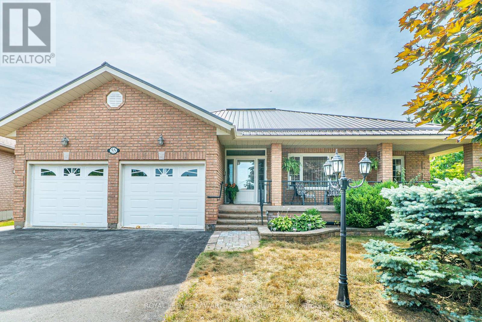 55 Eakins Court, Kawartha Lakes, Ontario  K9V 6J9 - Photo 4 - X12314738