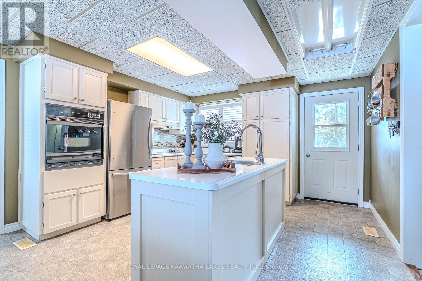 6 Roosevelt Street, Kawartha Lakes, Ontario  K9V 2X7 - Photo 21 - X12329863