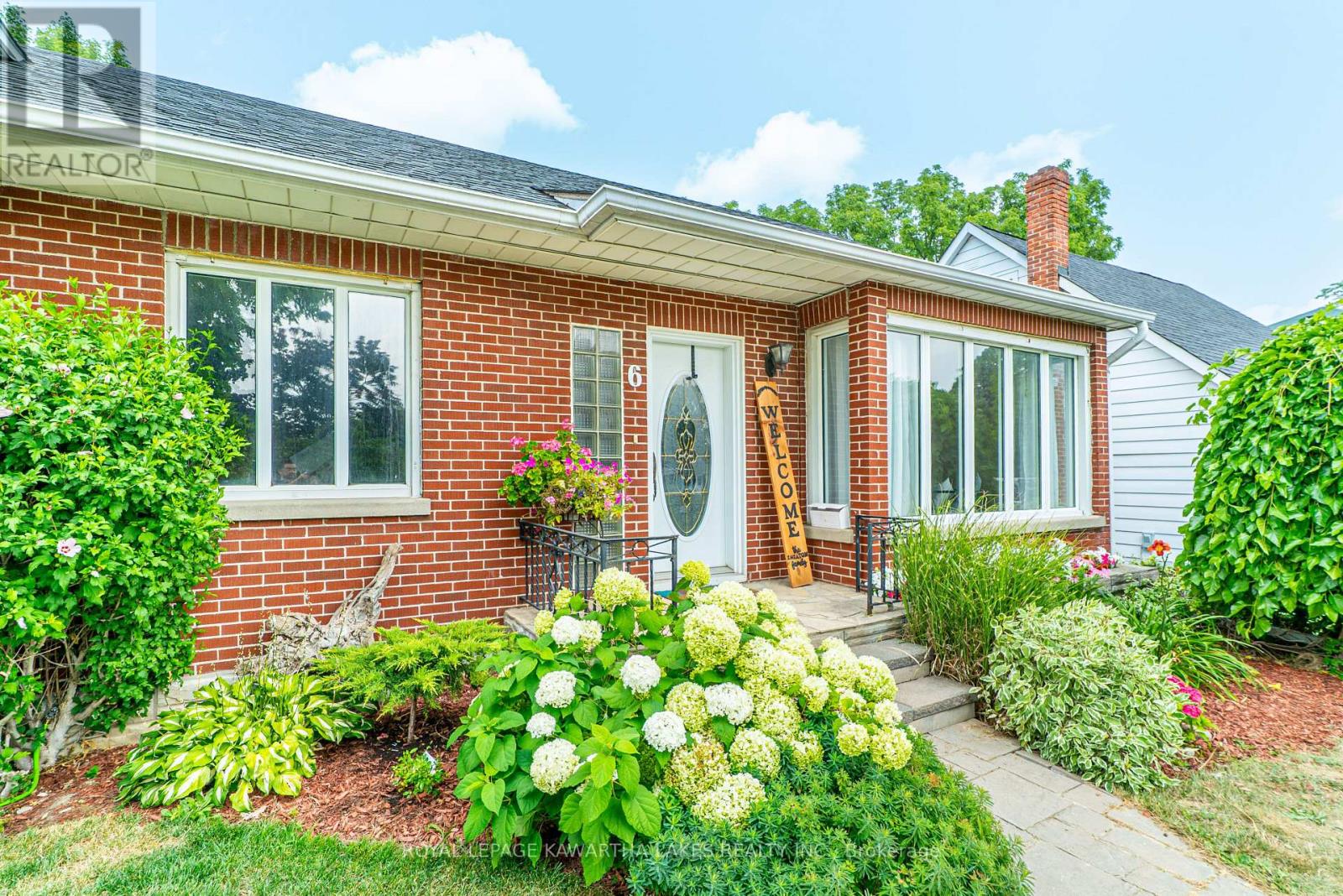 6 Roosevelt Street, Kawartha Lakes, Ontario  K9V 2X7 - Photo 5 - X12329863