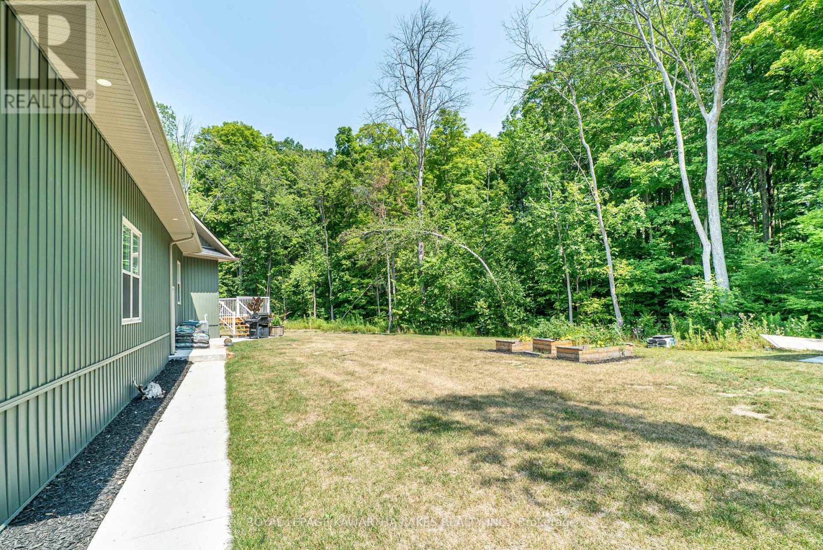 18 New Pierce Drive, Stirling-Rawdon, Ontario  K0K 3E0 - Photo 43 - X12330485