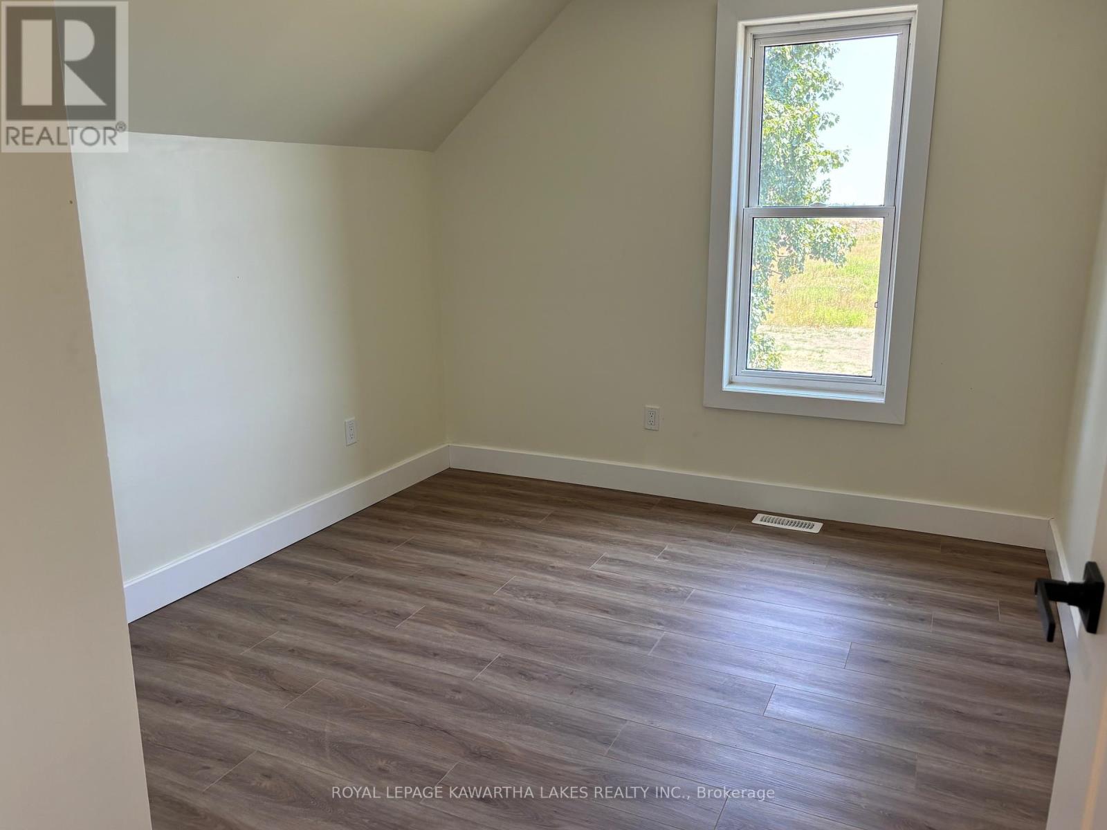 570 Cambray Road, Kawartha Lakes, Ontario  K0M 2T0 - Photo 16 - X12330968