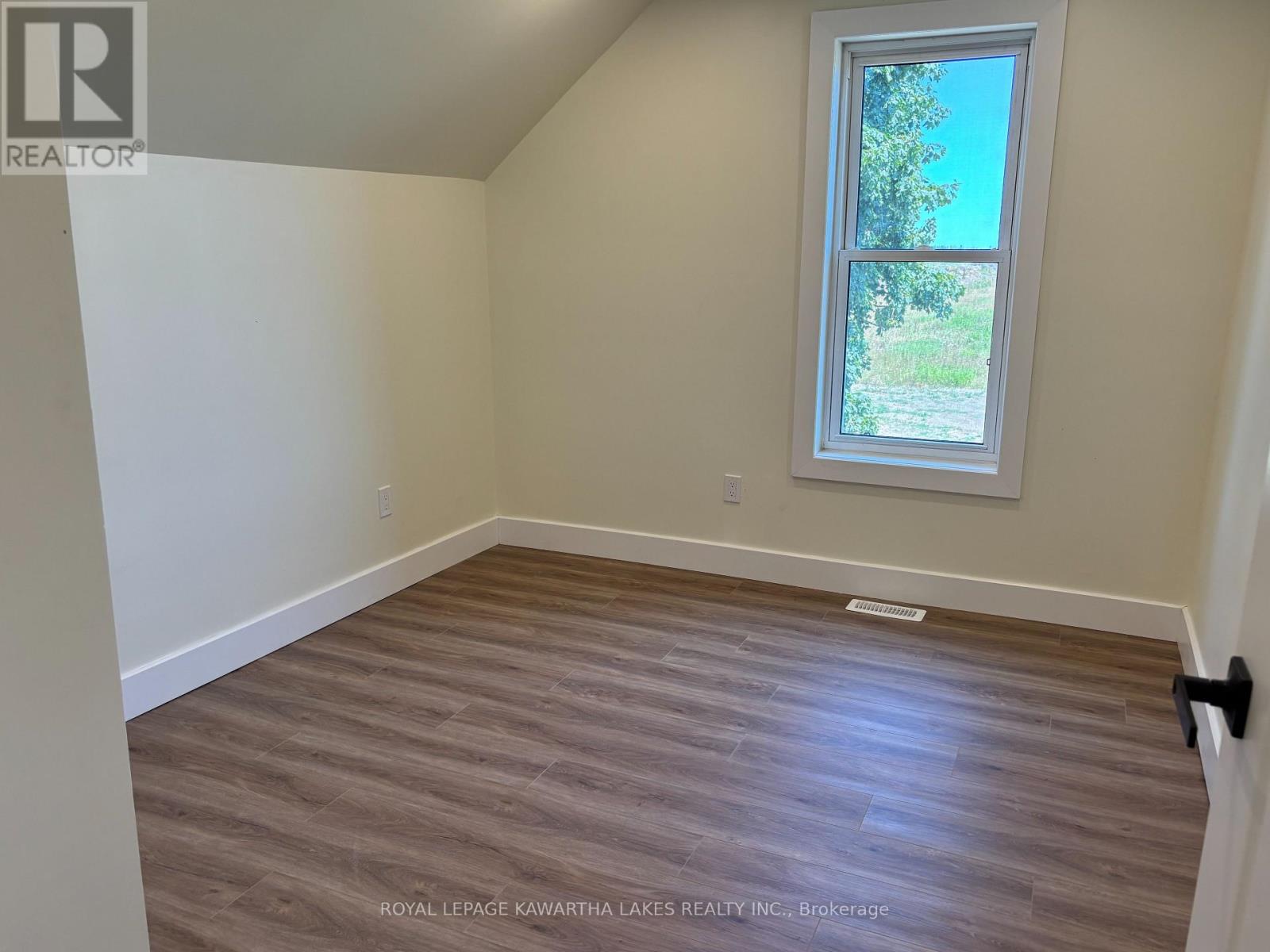 570 Cambray Road, Kawartha Lakes, Ontario  K0M 2T0 - Photo 17 - X12330968