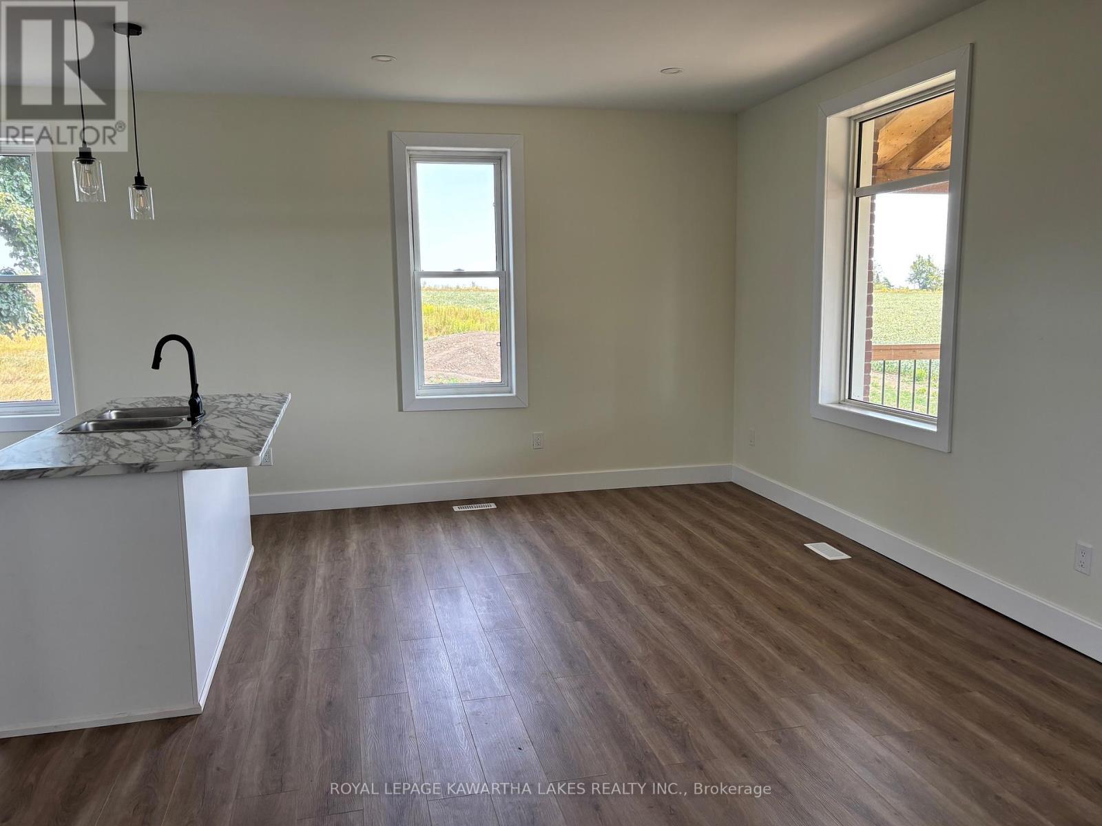 570 Cambray Road, Kawartha Lakes, Ontario  K0M 2T0 - Photo 6 - X12330968
