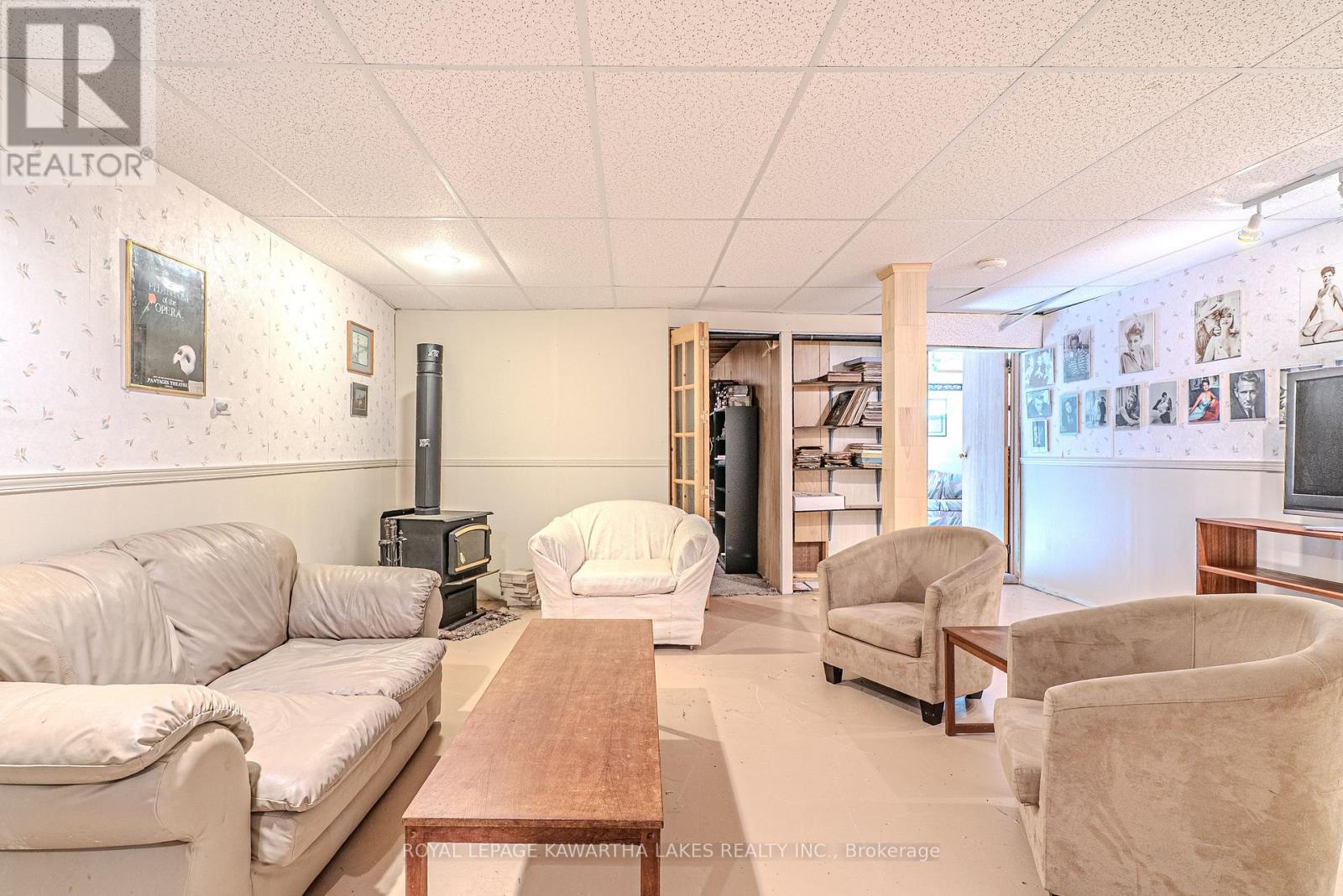 518 Balsam Lake Drive, Kawartha Lakes, Ontario  K0M 2B0 - Photo 28 - X12352603