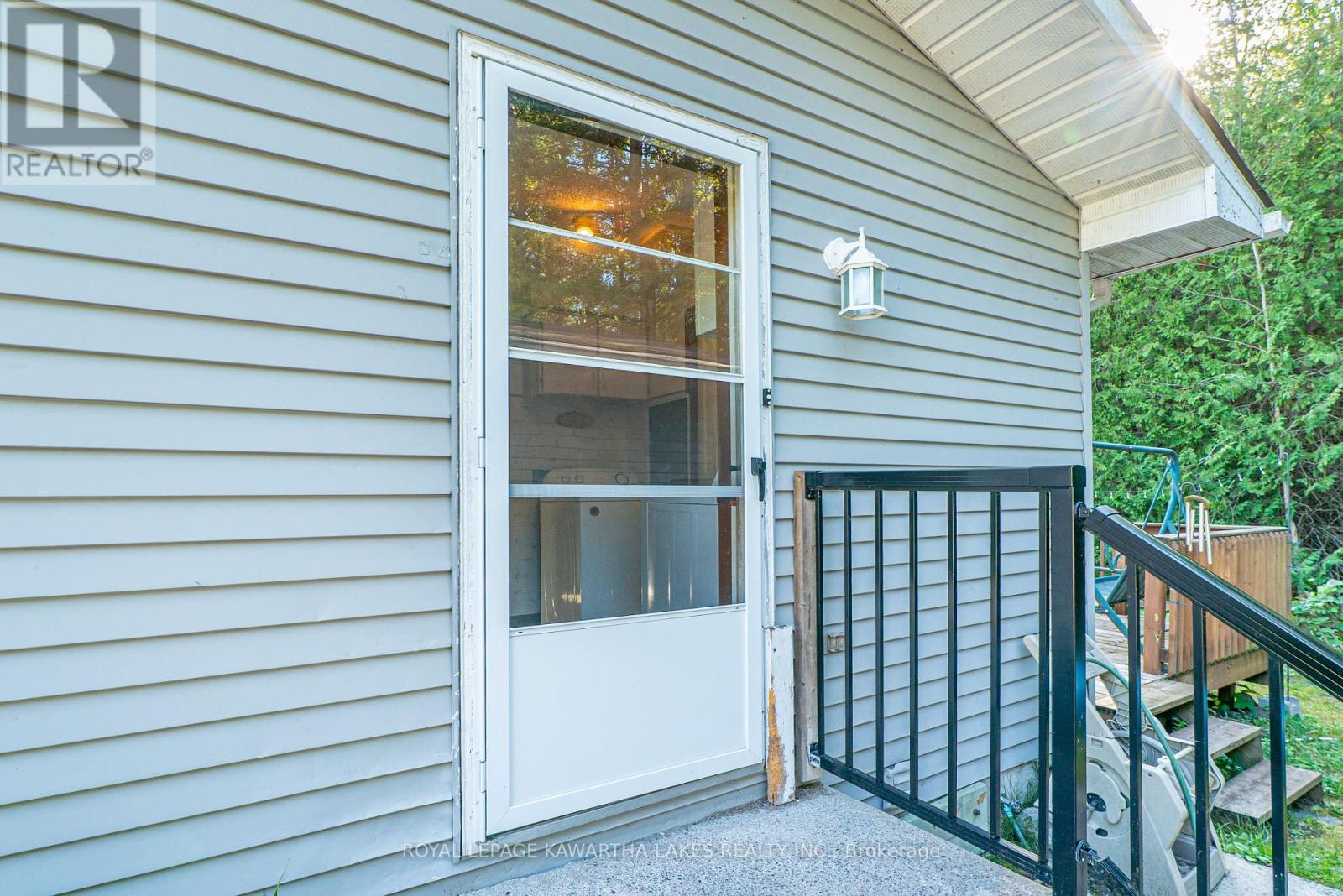 518 Balsam Lake Drive, Kawartha Lakes, Ontario  K0M 2B0 - Photo 9 - X12352603