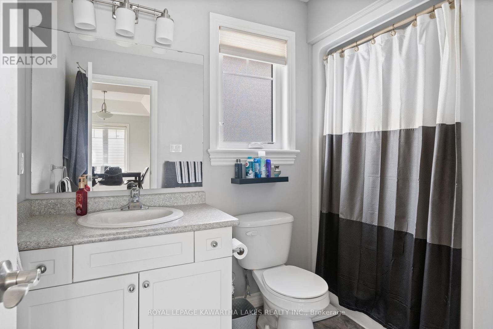 20 Lisbeth Crescent, Kawartha Lakes, Ontario  K9V 0C9 - Photo 20 - X12361942