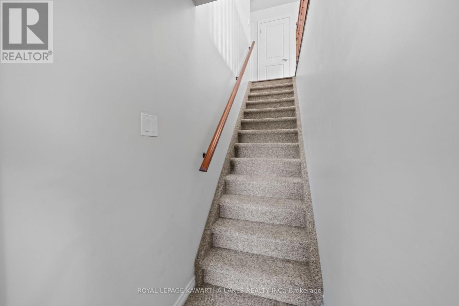 20 Lisbeth Crescent, Kawartha Lakes, Ontario  K9V 0C9 - Photo 21 - X12361942