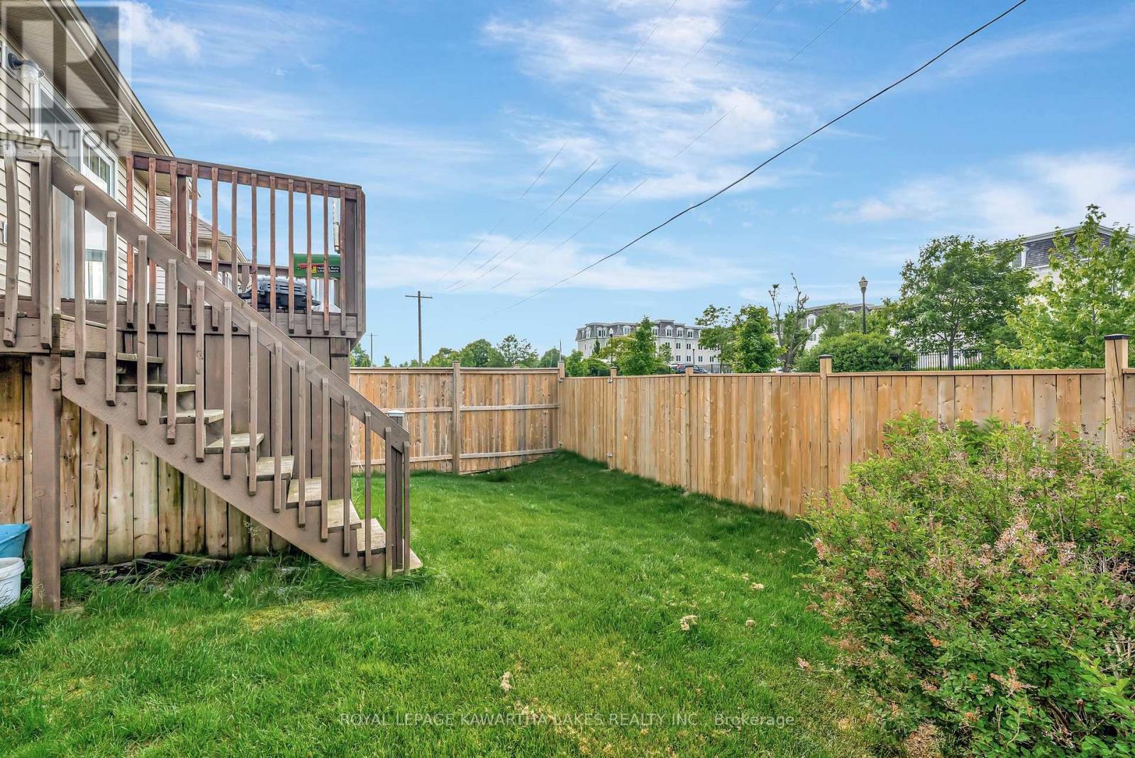 20 Lisbeth Crescent, Kawartha Lakes, Ontario  K9V 0C9 - Photo 30 - X12361942