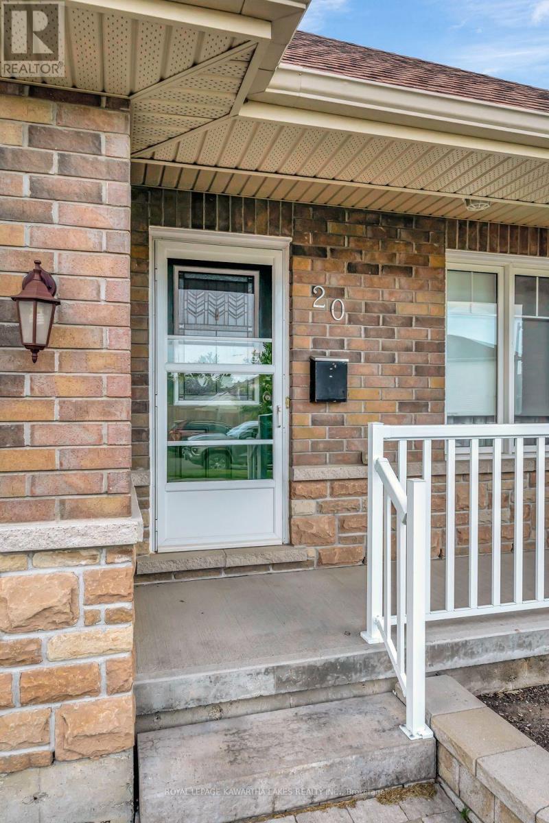 20 Lisbeth Crescent, Kawartha Lakes, Ontario  K9V 0C9 - Photo 4 - X12361942