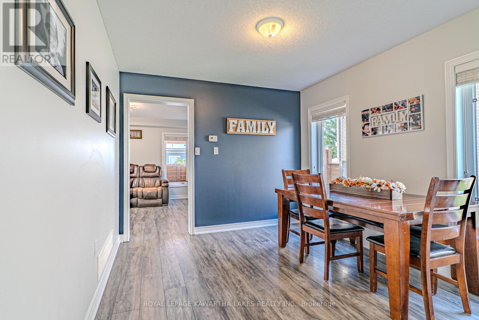28 Lucas Crescent, Kawartha Lakes, Ontario  K9V 0C5 - Photo 11 - X12399859