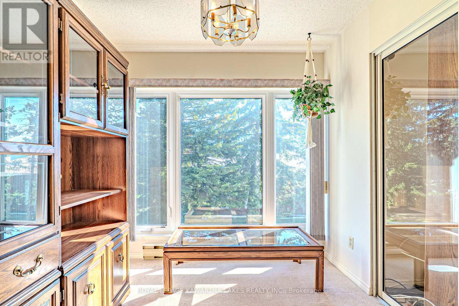 215 - 2 Heritage Way, Kawartha Lakes, Ontario  K9V 5P5 - Photo 10 - X12418440