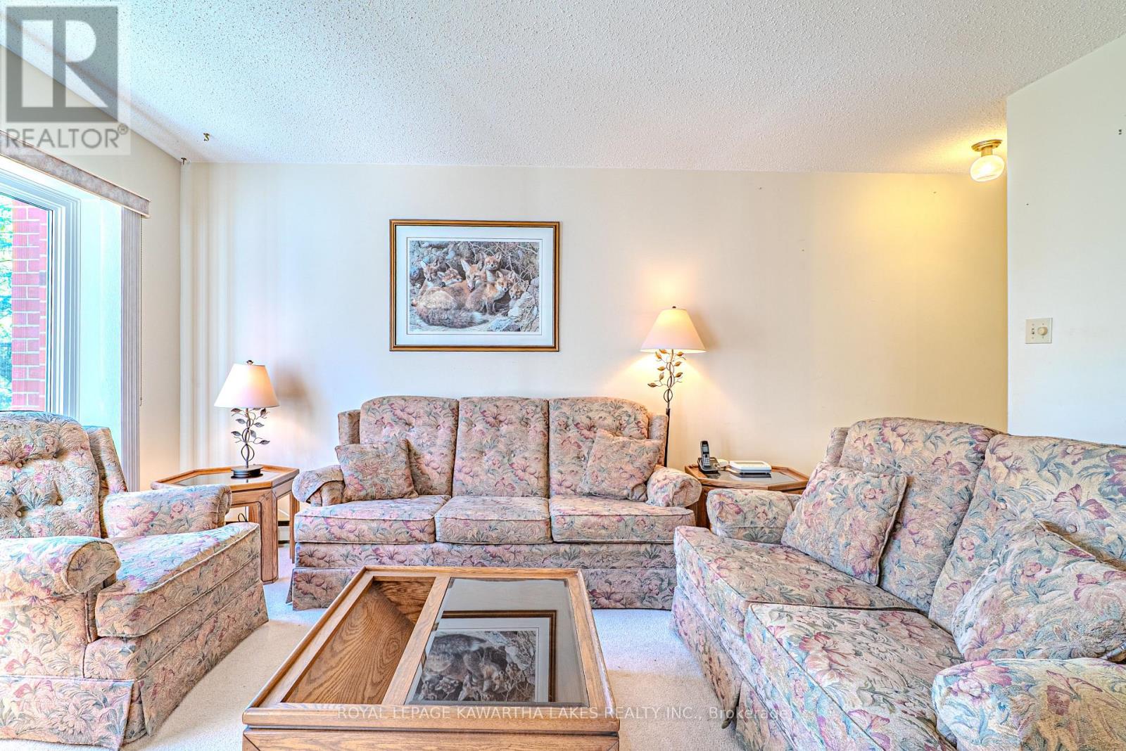 215 - 2 Heritage Way, Kawartha Lakes, Ontario  K9V 5P5 - Photo 12 - X12418440