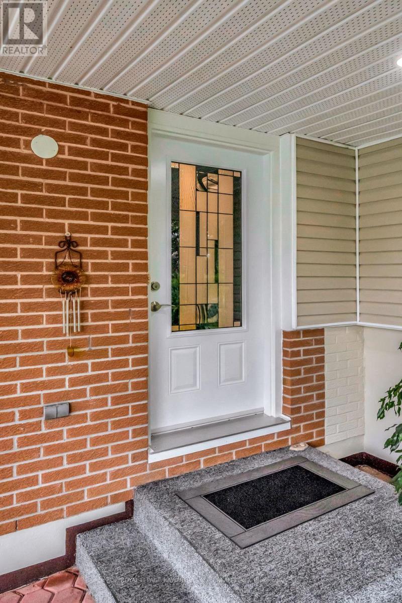 3 Pinewood Crescent, Kawartha Lakes, Ontario  L0A 1K0 - Photo 8 - X12424078