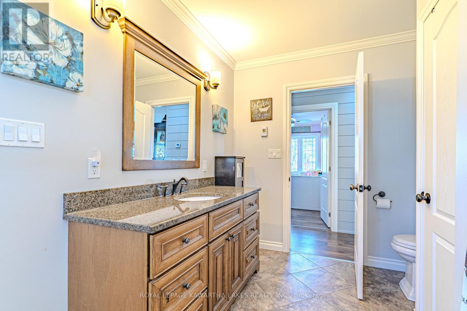 297 Hartley Road, Kawartha Lakes, Ontario  K0M 2T0 - Photo 21 - X12490668