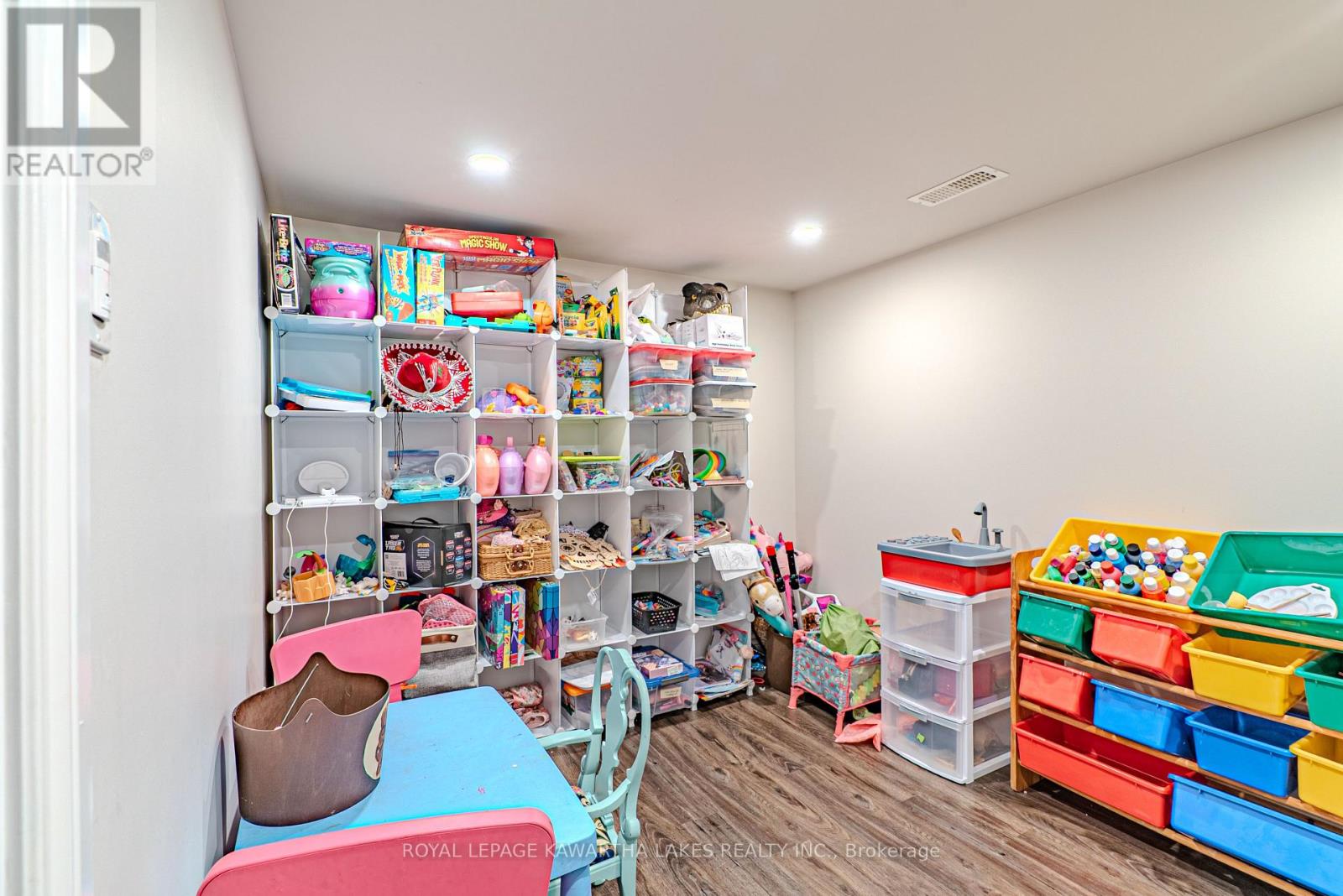 297 Hartley Road, Kawartha Lakes, Ontario  K0M 2T0 - Photo 24 - X12490668