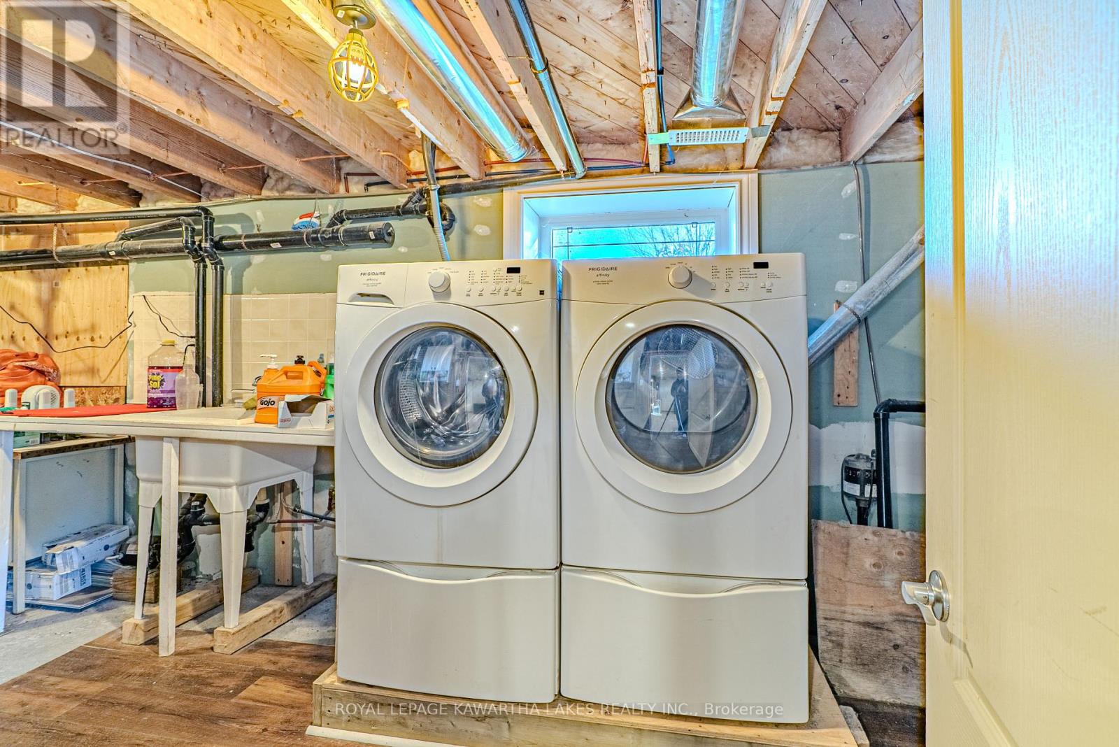 297 Hartley Road, Kawartha Lakes, Ontario  K0M 2T0 - Photo 26 - X12490668