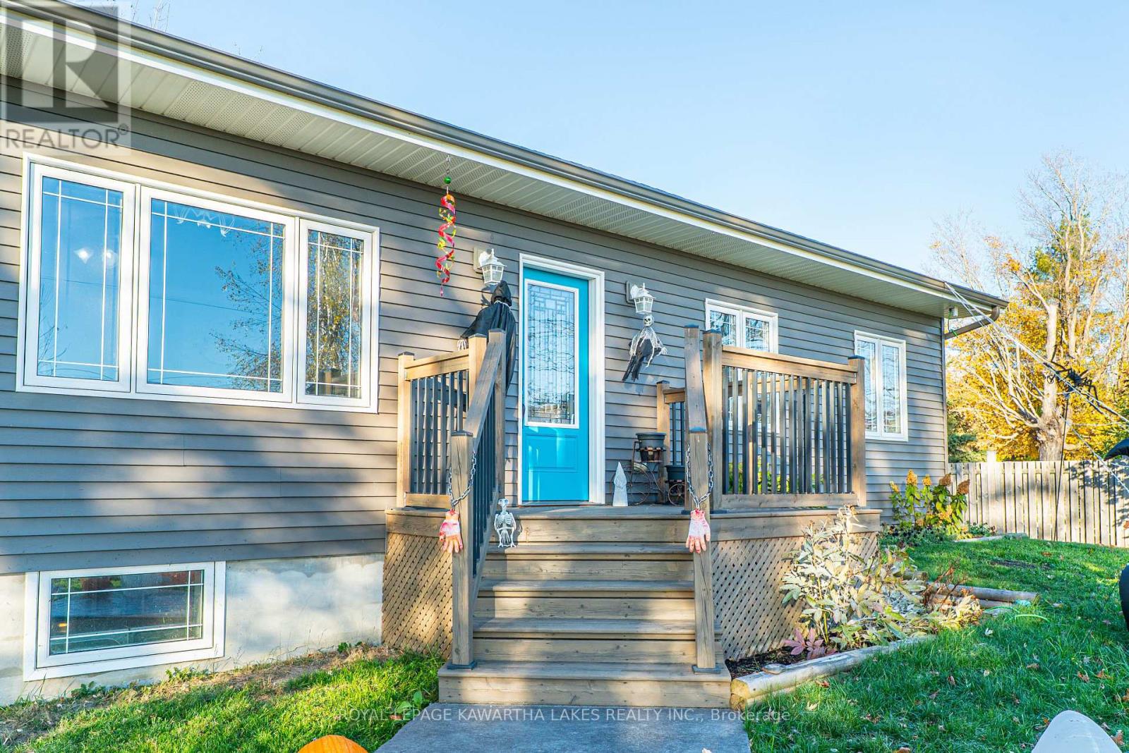 297 Hartley Road, Kawartha Lakes, Ontario  K0M 2T0 - Photo 5 - X12490668