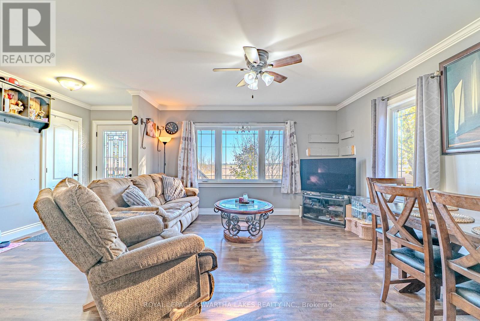 297 Hartley Road, Kawartha Lakes, Ontario  K0M 2T0 - Photo 7 - X12490668