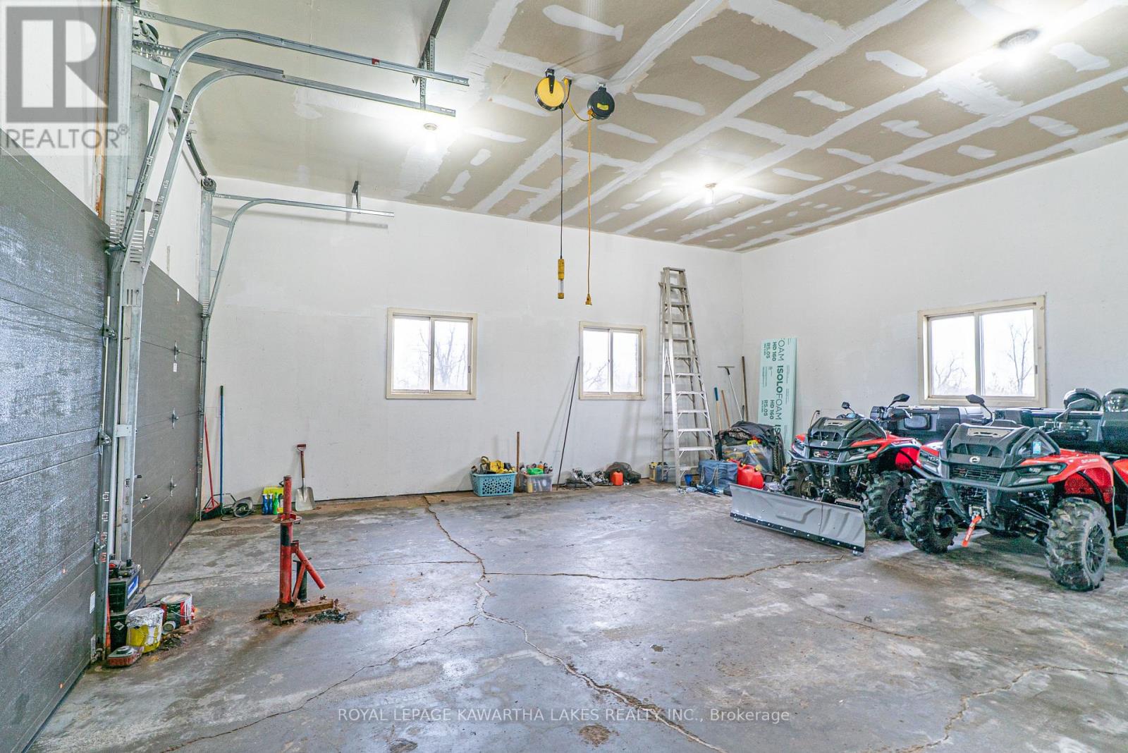 4170 Hwy 35, Kawartha Lakes, Ontario  K0M 1G0 - Photo 43 - X12578506