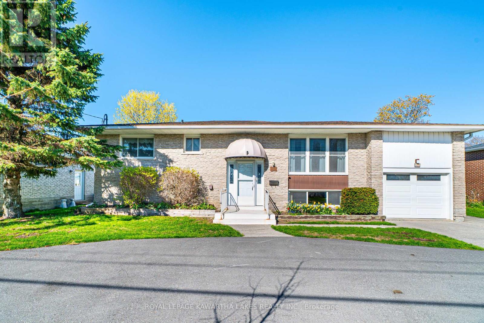 89 Angeline Street S, Kawartha Lakes, Ontario  K9V 3L4 - Photo 48 - X12615912