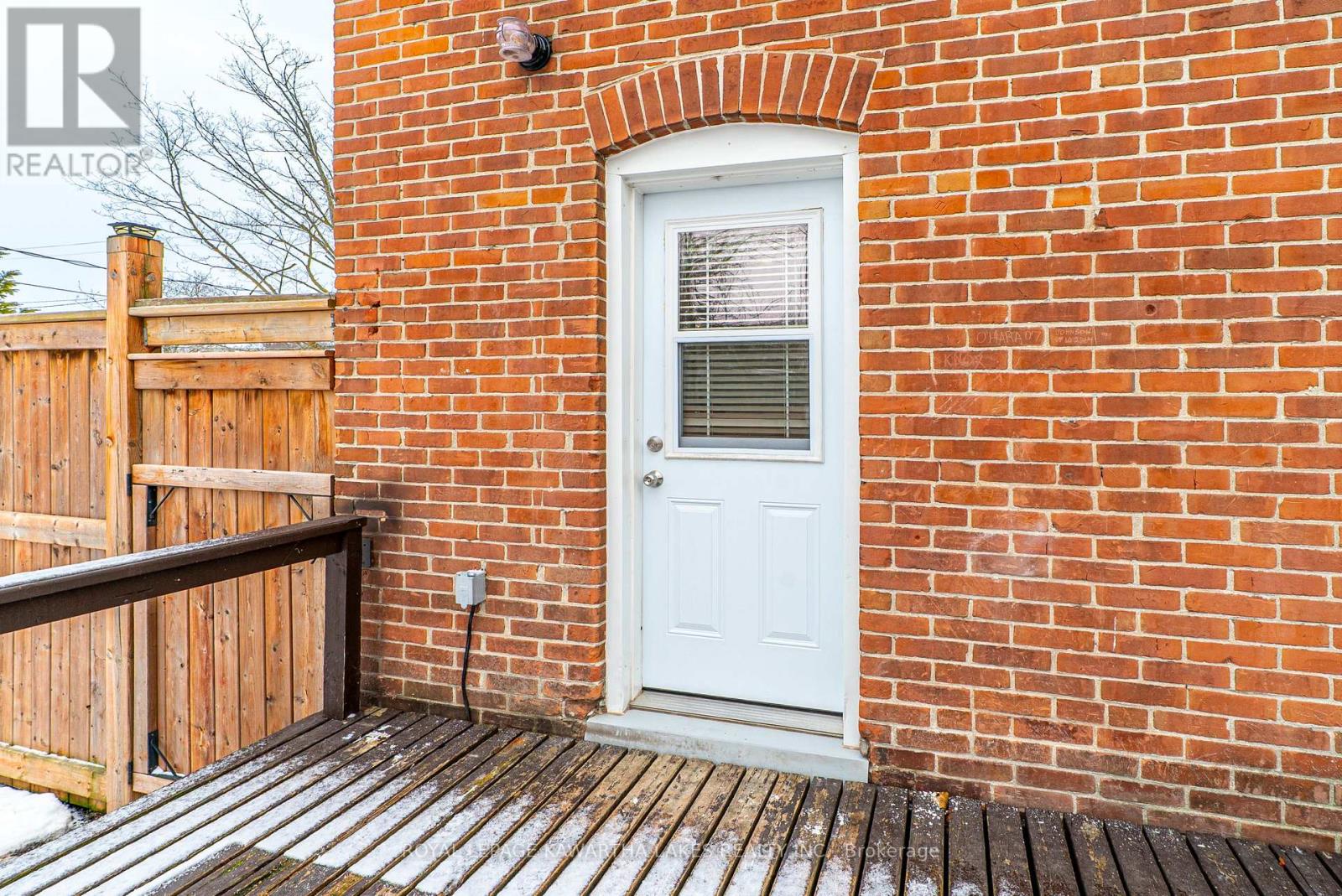 54 Glenelg Street W, Kawartha Lakes, Ontario  K9V 2V2 - Photo 33 - X12691070