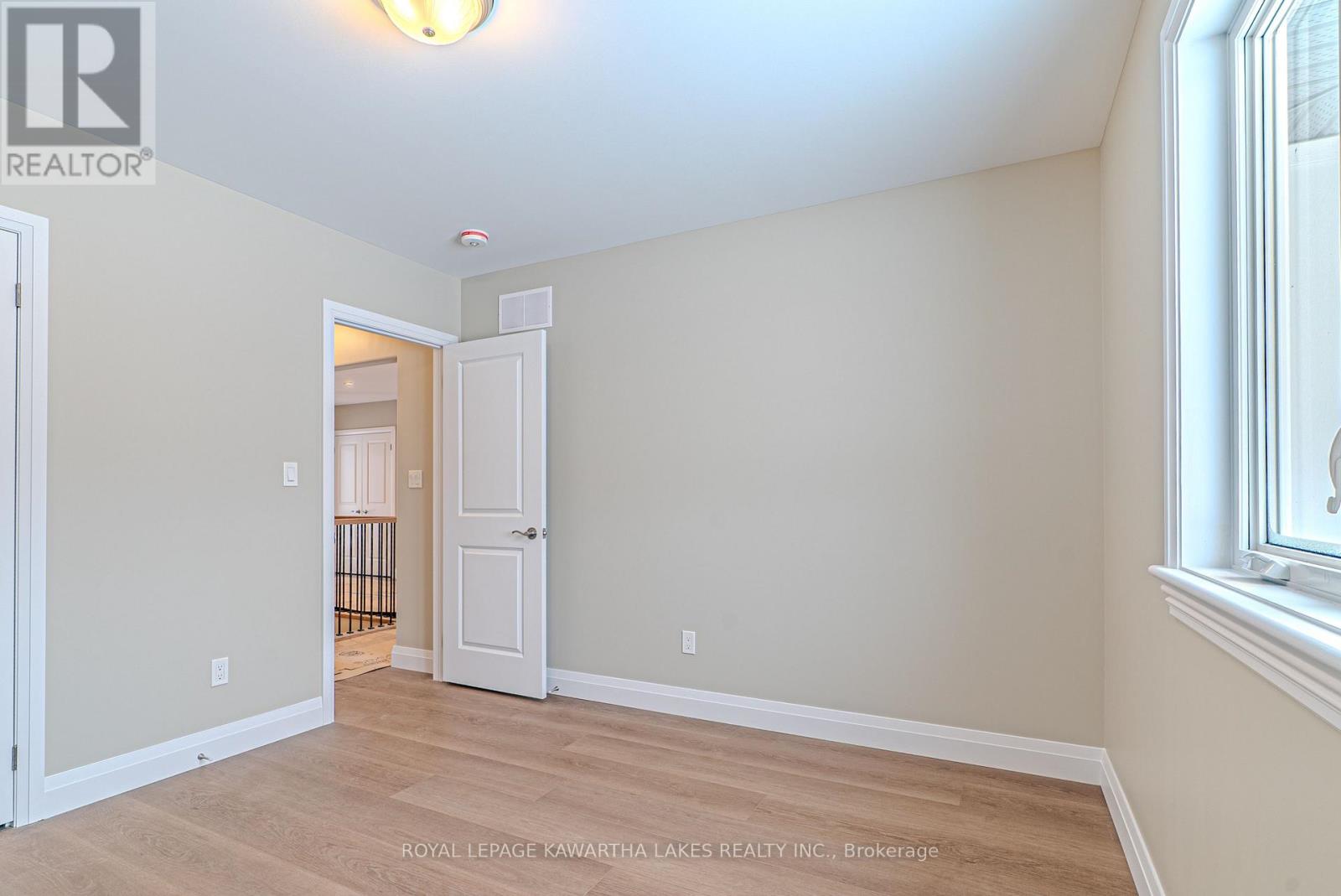 6 Patrick Street, Kawartha Lakes, Ontario  K0M 2B0 - Photo 26 - X12716208