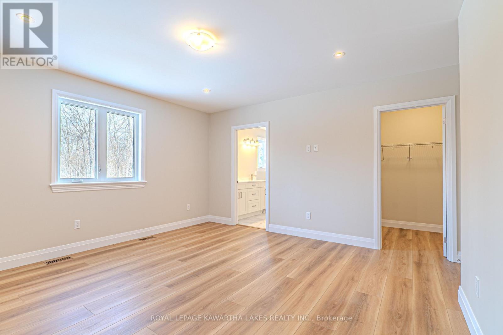 10 Patrick Street, Kawartha Lakes, Ontario  K0M 2B0 - Photo 26 - X12840210