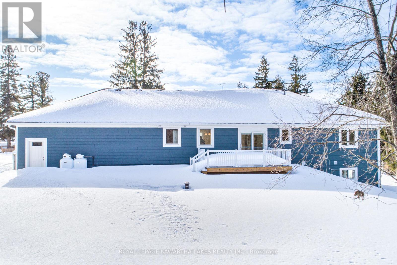 10 Patrick Street, Kawartha Lakes, Ontario  K0M 2B0 - Photo 37 - X12840210