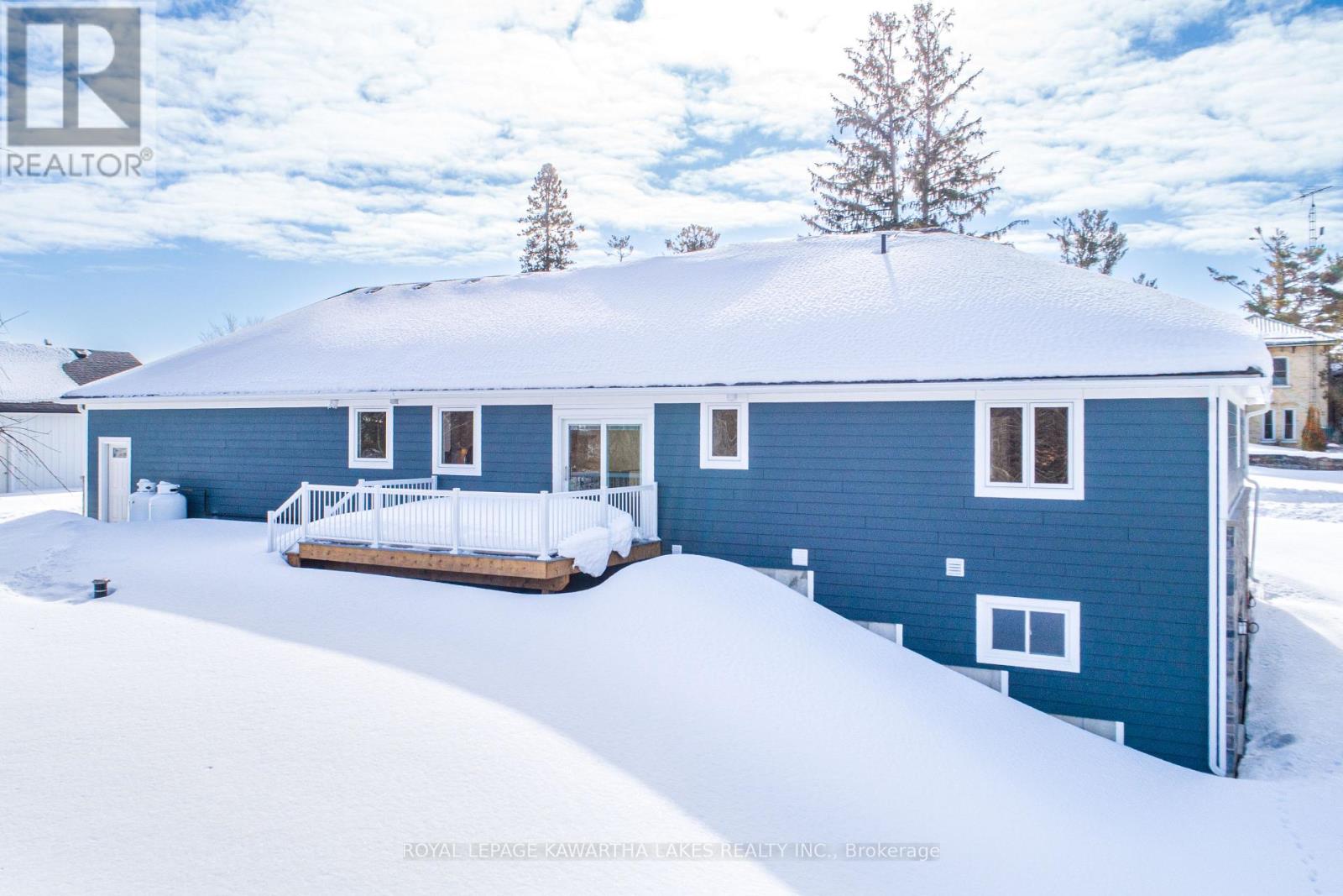 10 Patrick Street, Kawartha Lakes, Ontario  K0M 2B0 - Photo 39 - X12840210