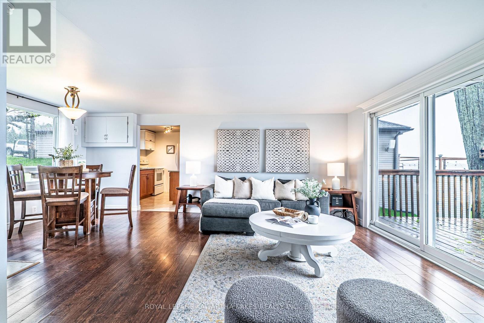 215 Snug Harbour Road, Kawartha Lakes, Ontario  K9V 4R6 - Photo 15 - X12879588