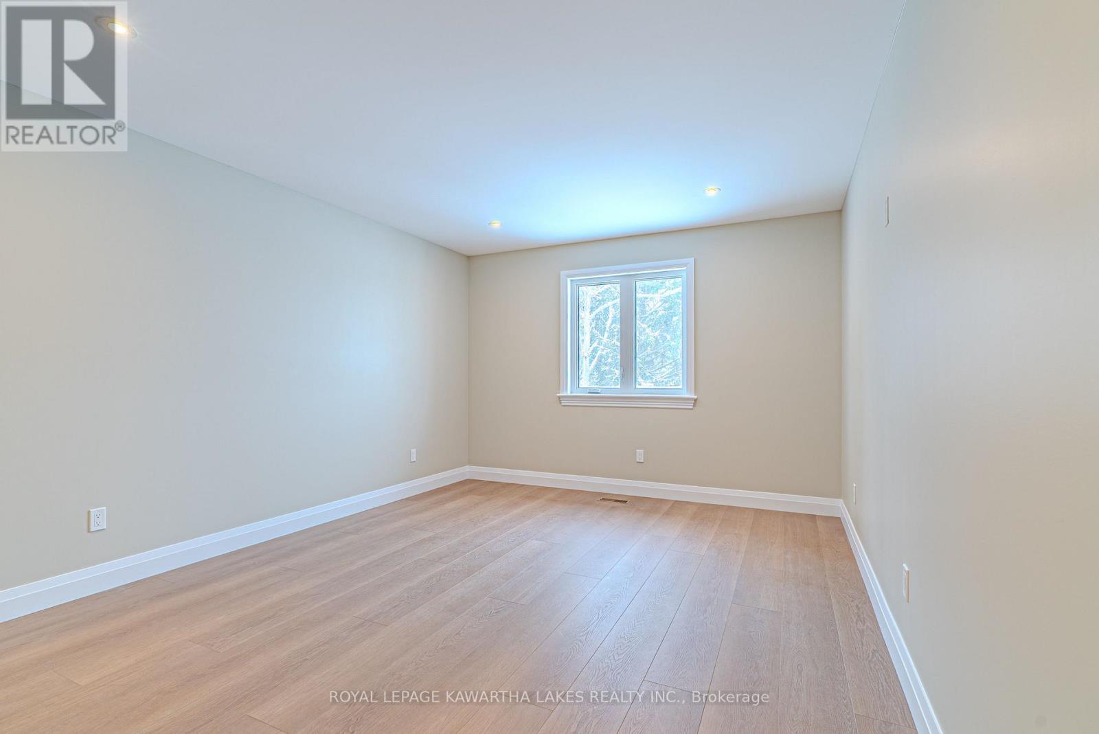 6 Patrick Street, Kawartha Lakes, Ontario  K0M 2B0 - Photo 24 - X12908556