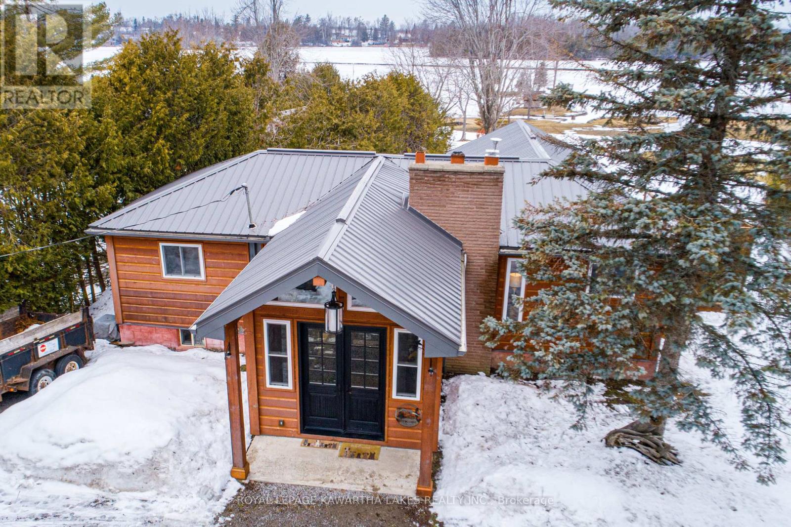 63 Robinson Avenue, Kawartha Lakes, Ontario  K0M 2B0 - Photo 5 - X12929112